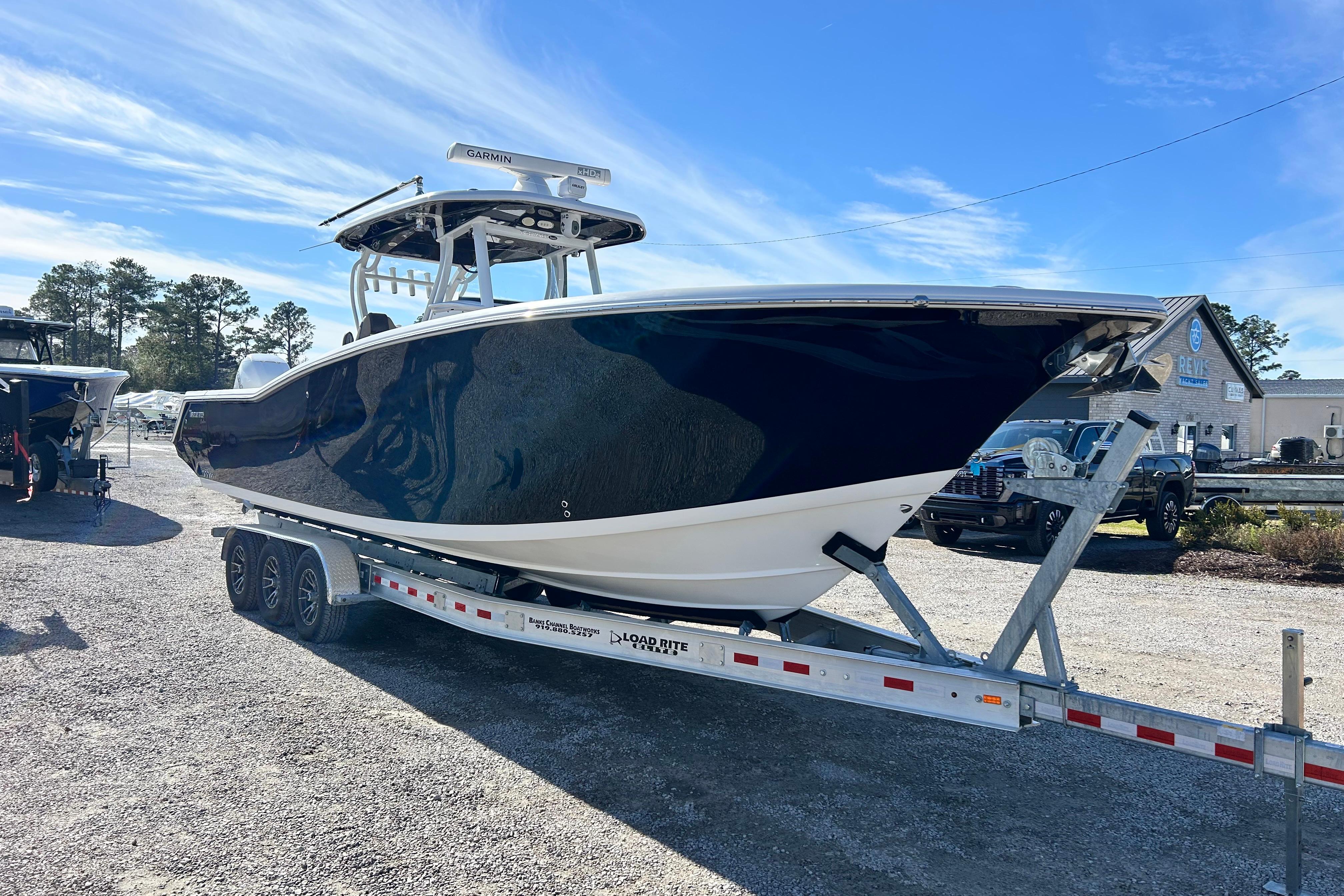 2020 Tidewater 320 CC Adventure - thumbnail 11