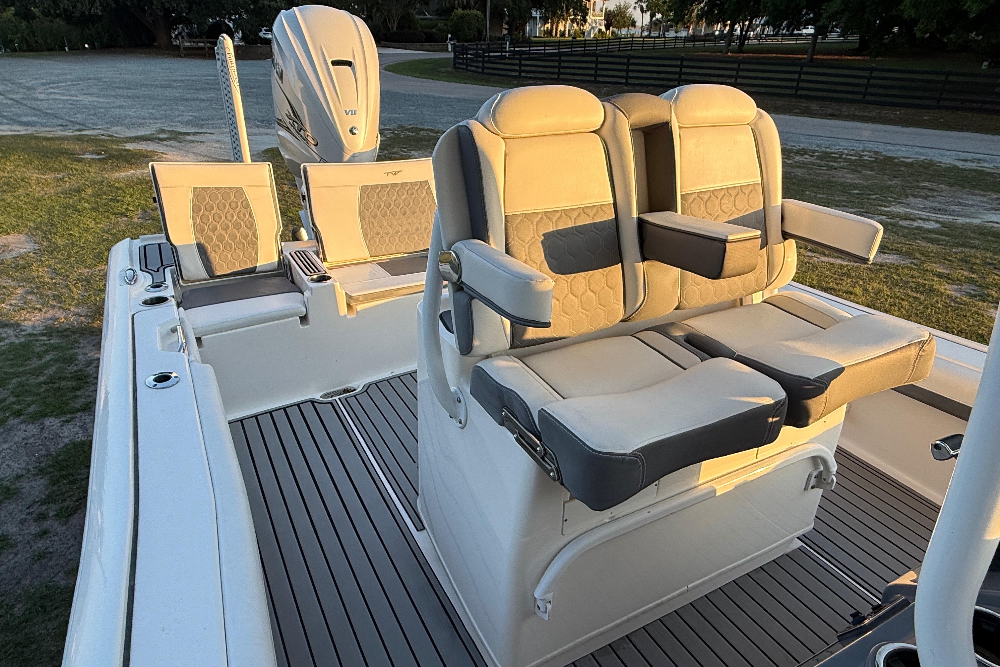 2019 Tidewater 2700 Carolina Bay - thumbnail 12