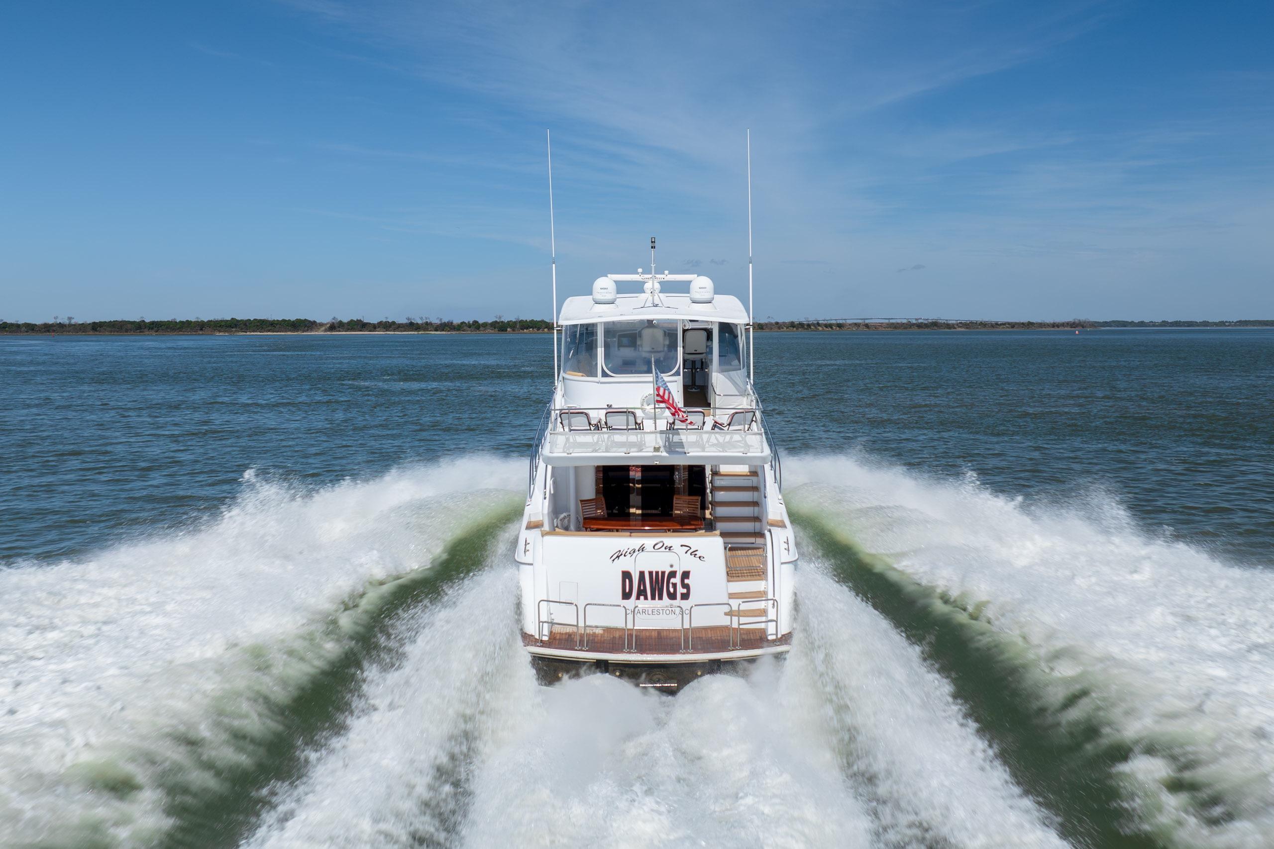 2007 Hatteras 64 Motor Yacht - thumbnail 2