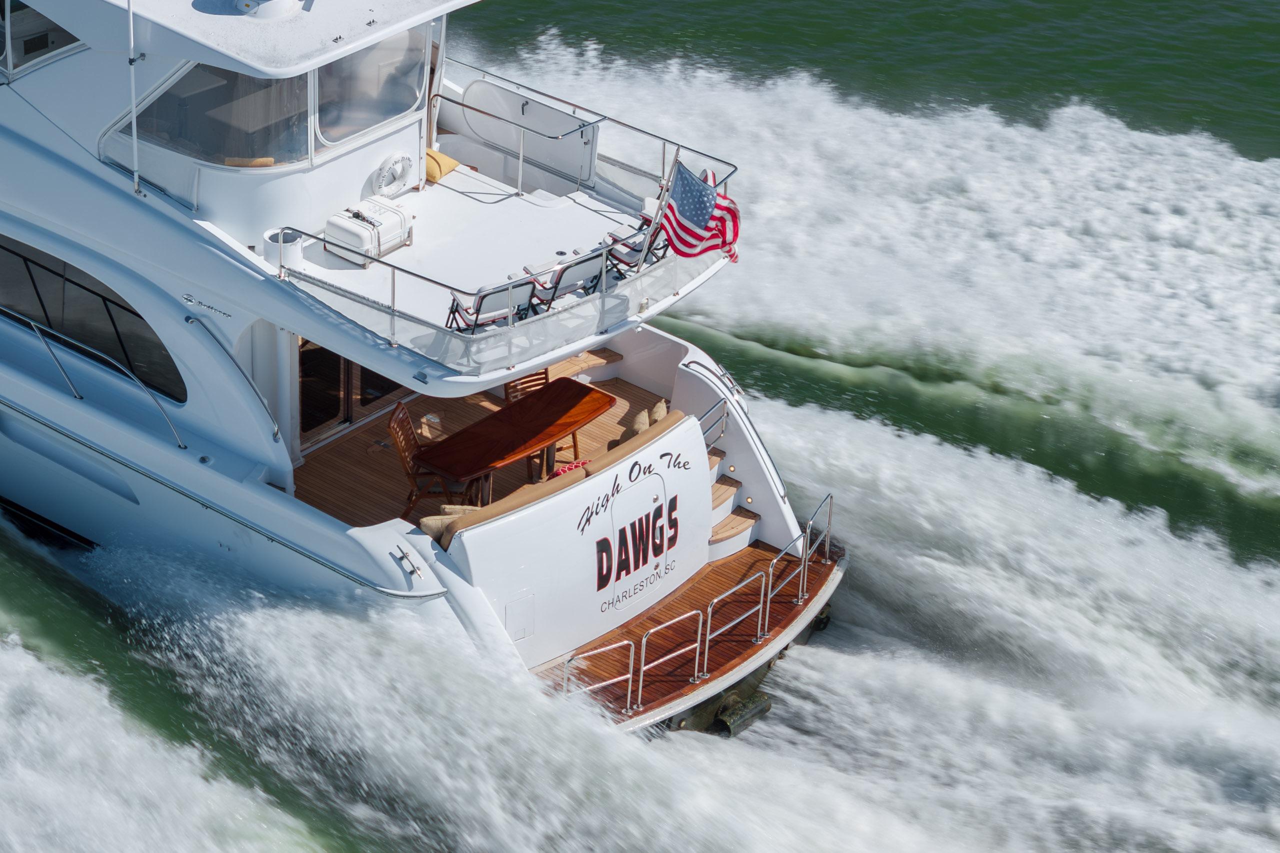 2007 Hatteras 64 Motor Yacht - thumbnail 3