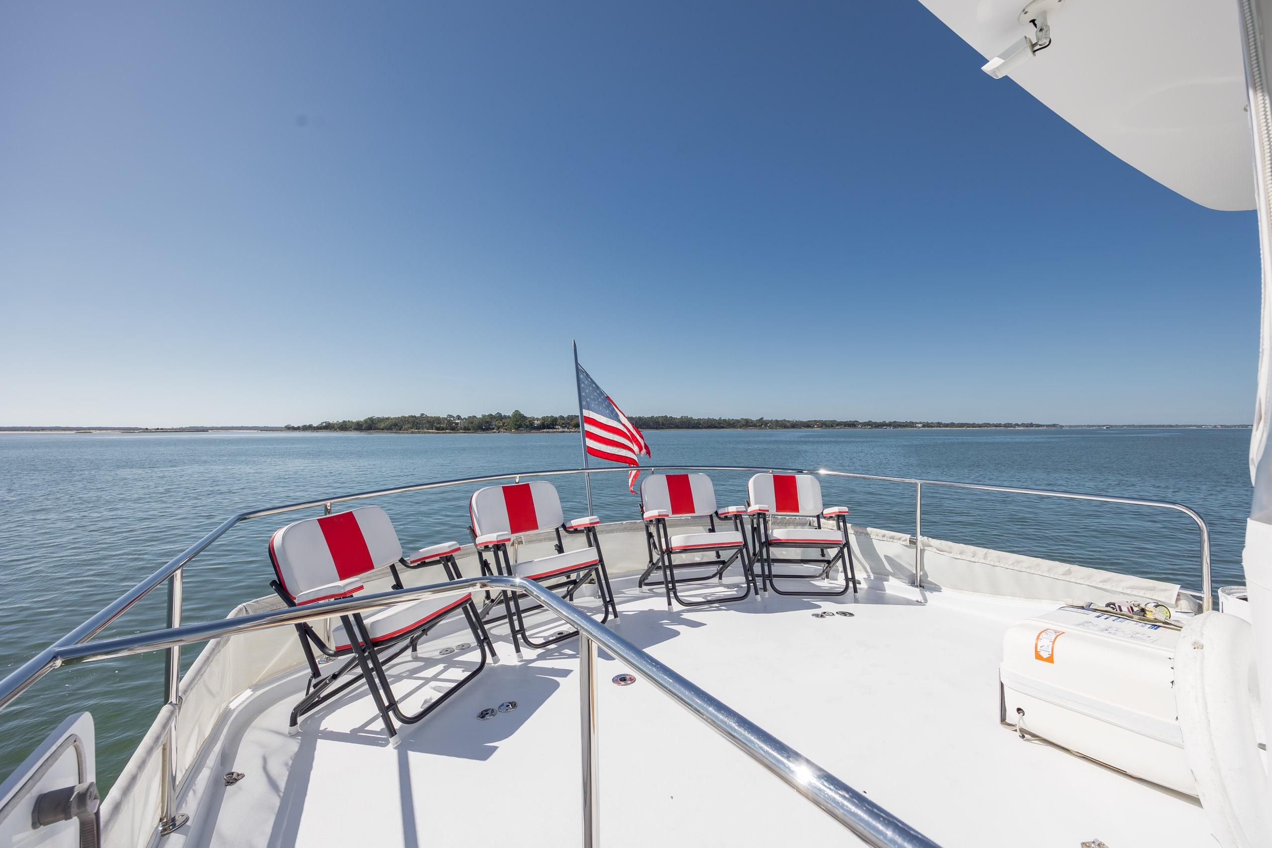 2007 Hatteras 64 Motor Yacht - thumbnail 16