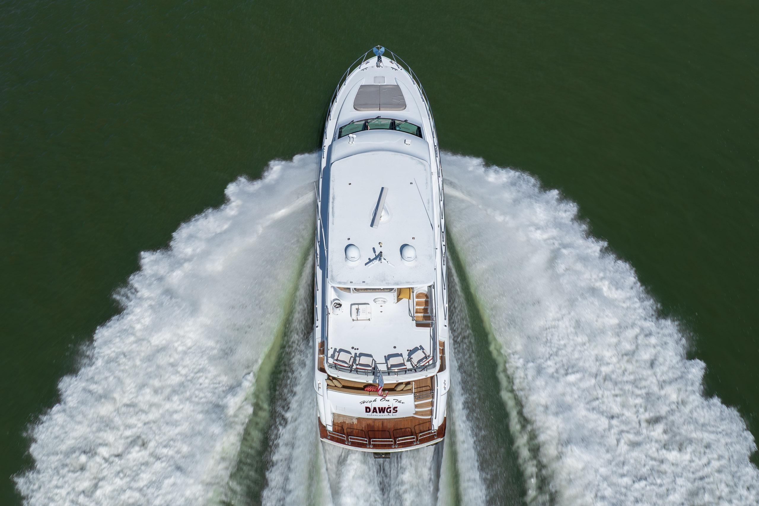 2007 Hatteras 64 Motor Yacht - thumbnail 4