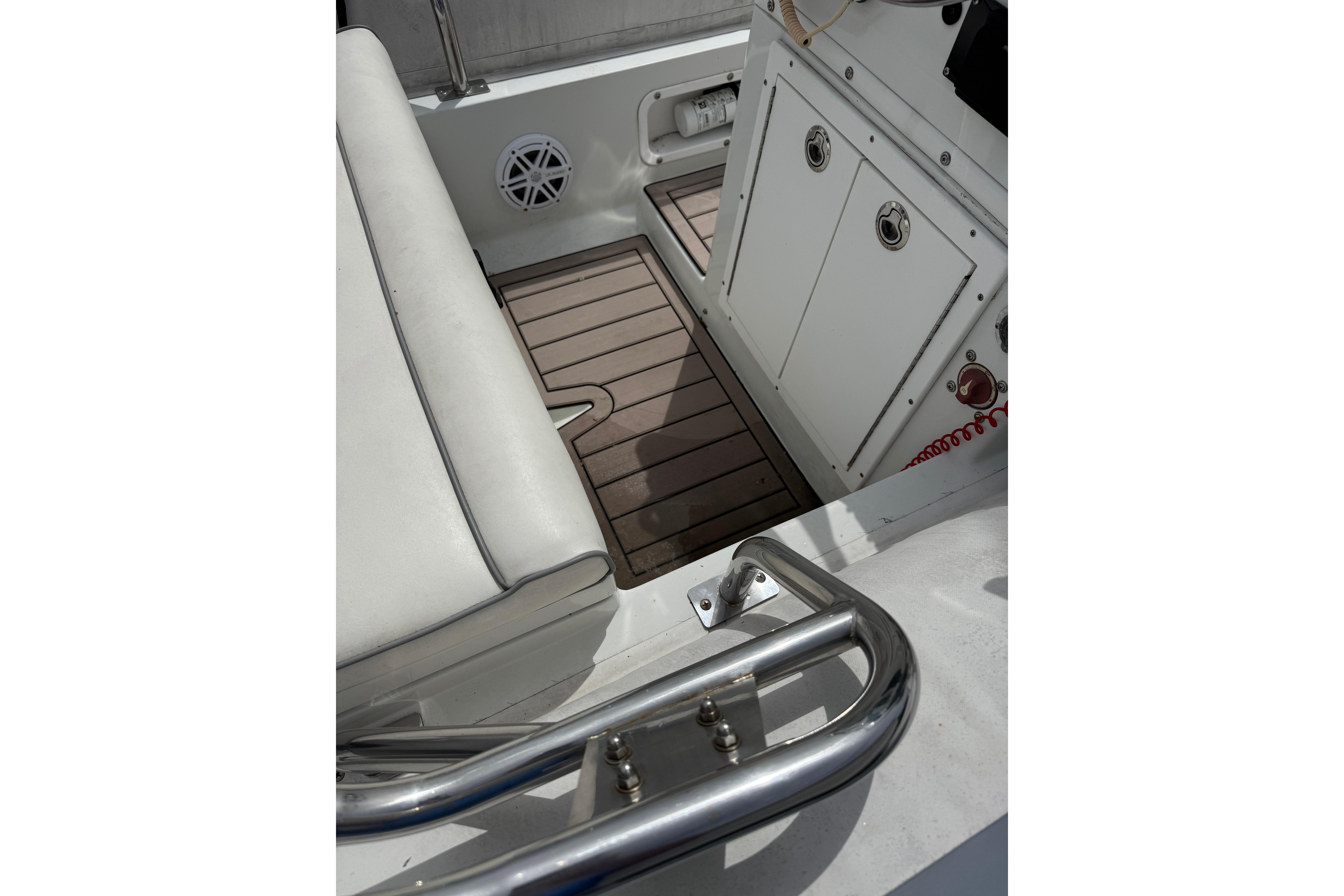 2002 Novurania 17 - thumbnail 8
