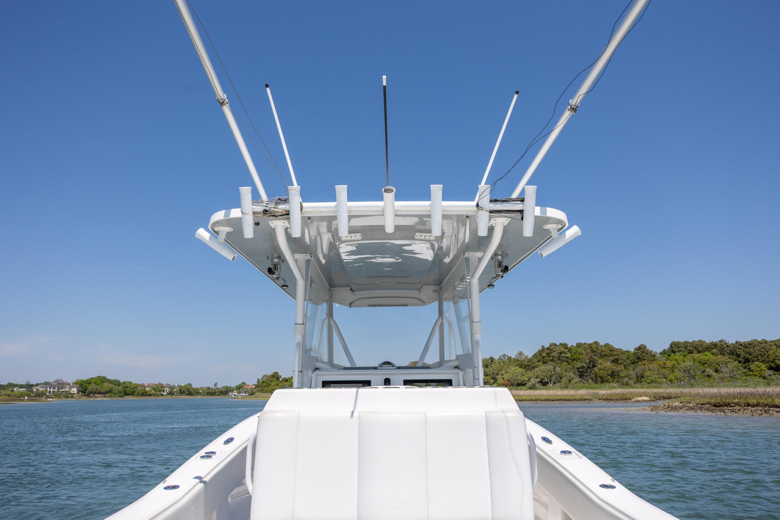 2019 Invincible 36 Open Fisherman - thumbnail 15