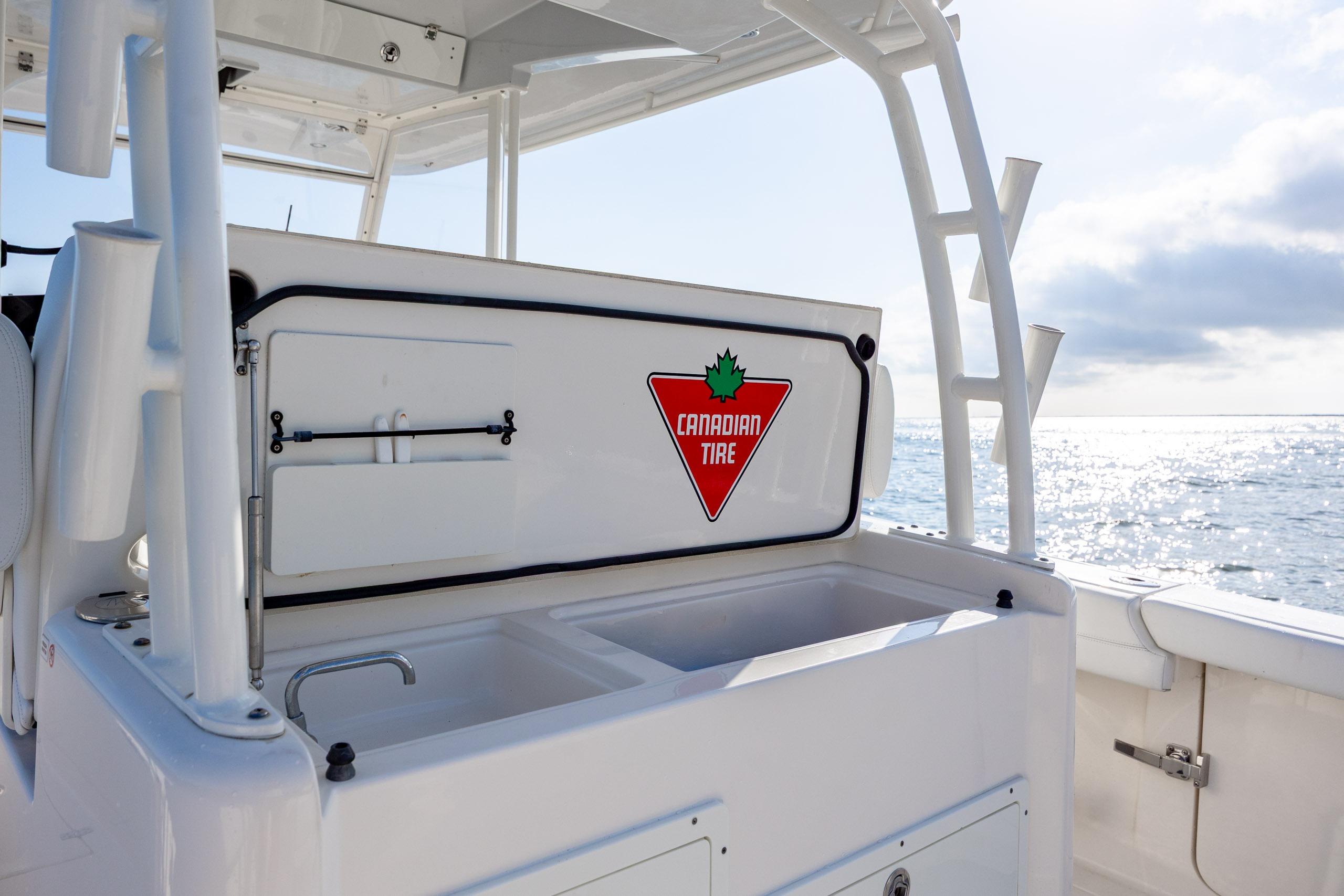 2020 Cobia 350 Center Console - thumbnail 38