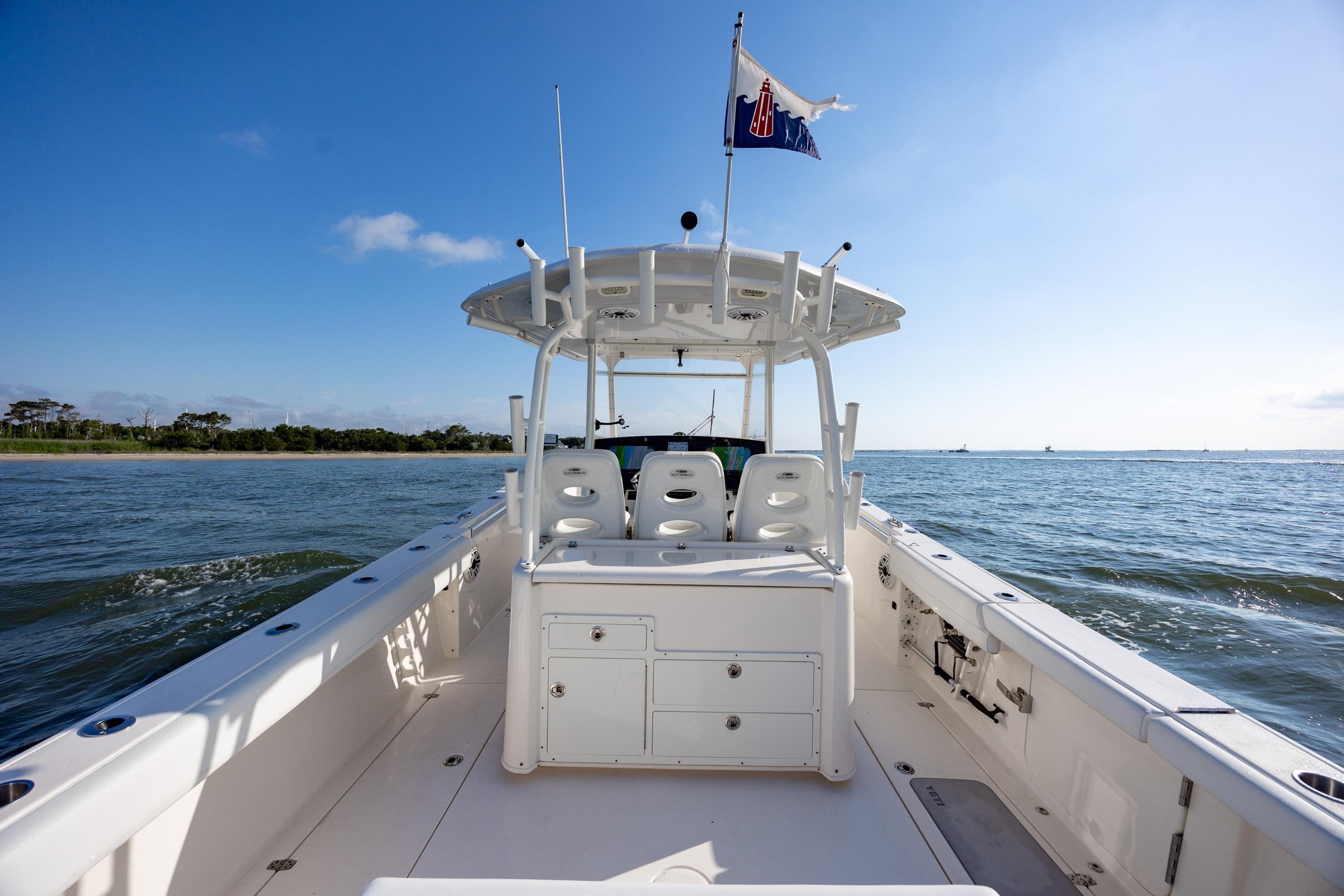 2020 Cobia 350 Center Console - thumbnail 14
