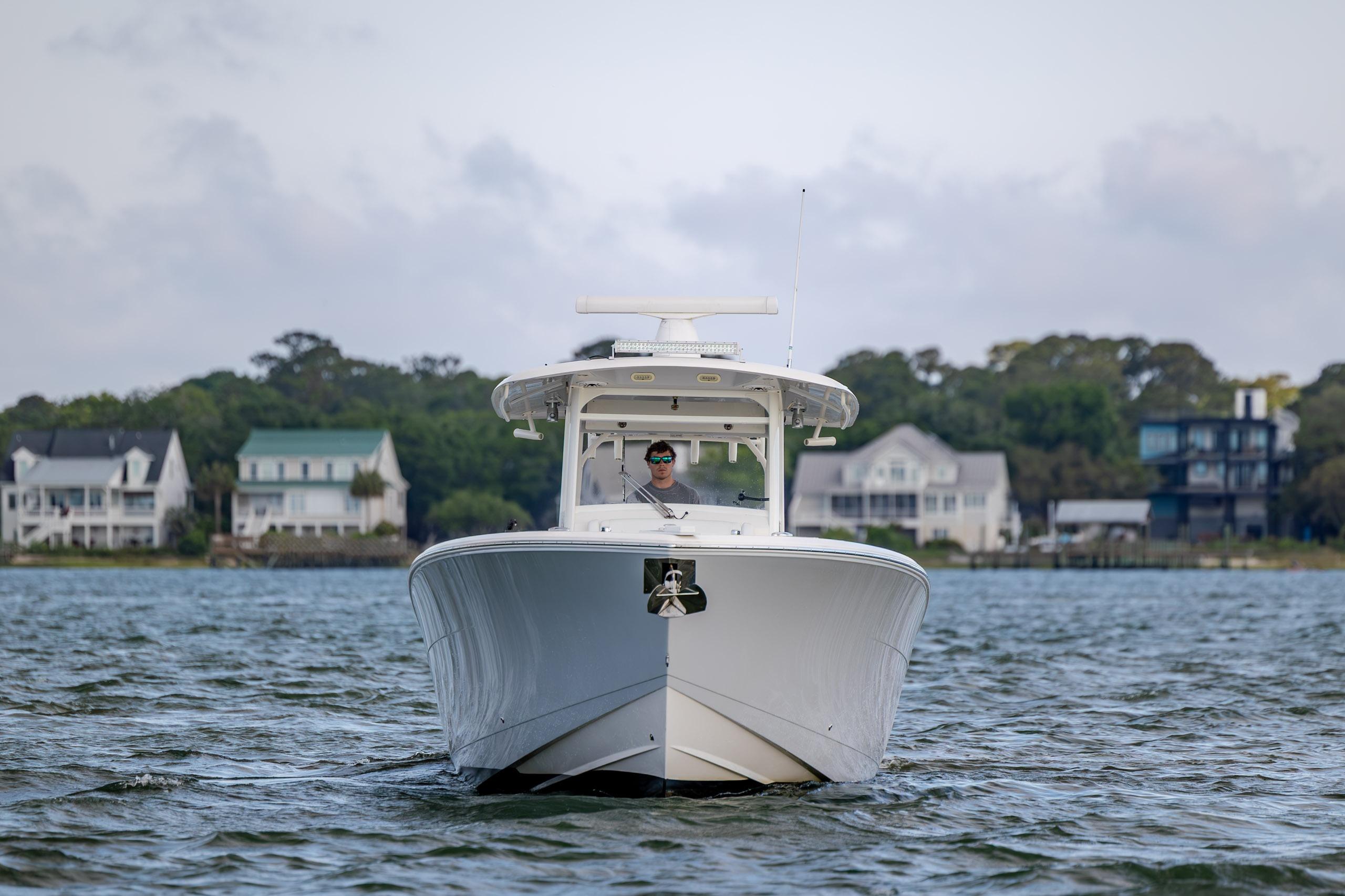 2020 Cobia 350 Center Console - thumbnail 5