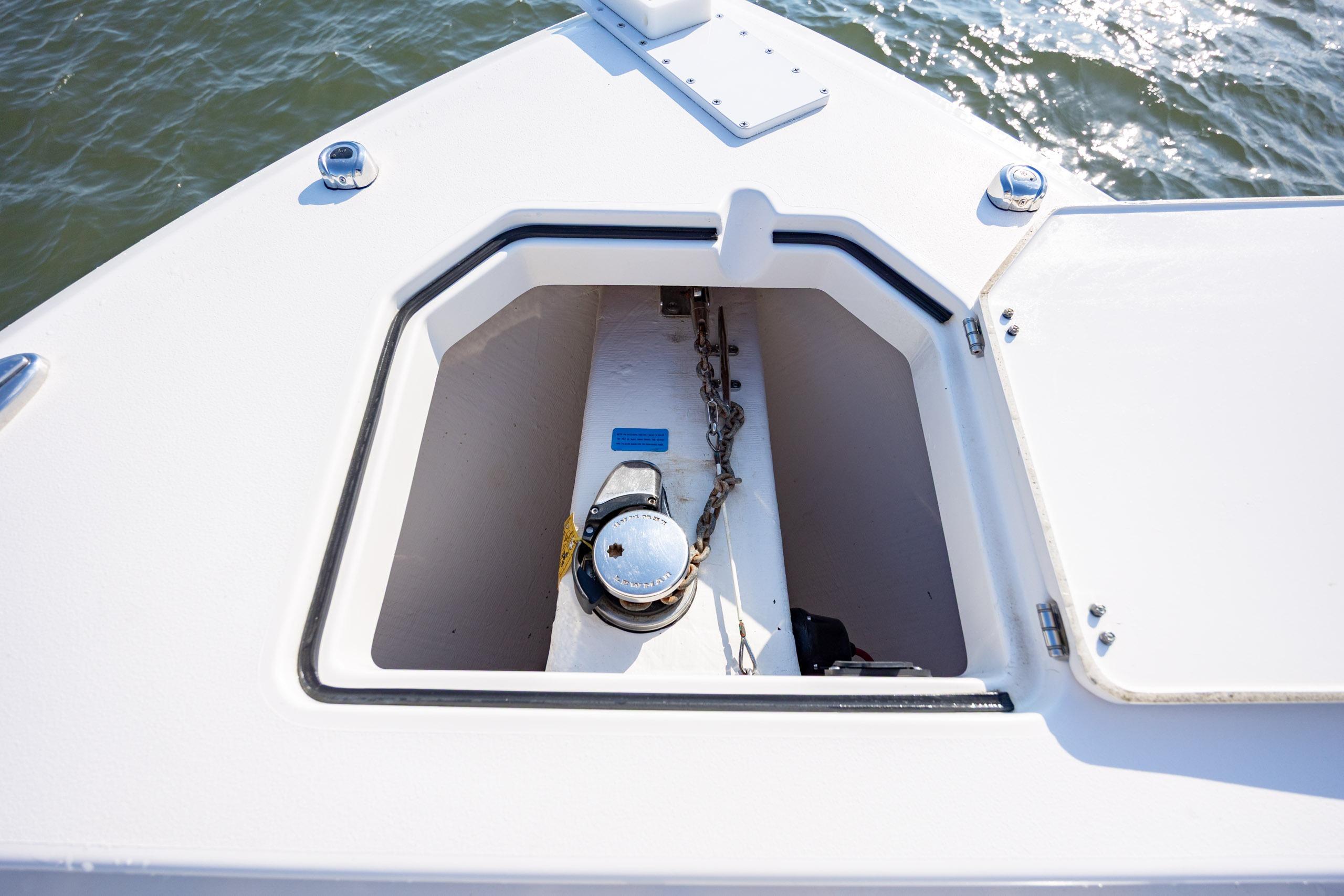 2020 Cobia 350 Center Console - thumbnail 34