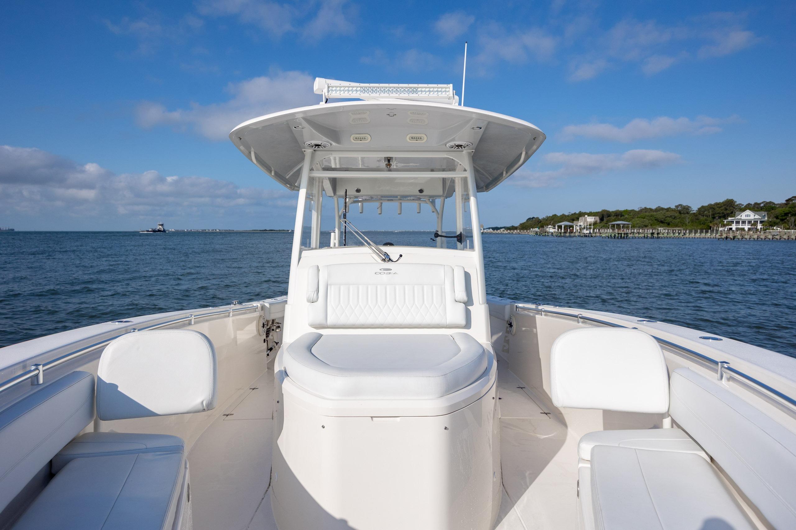 2020 Cobia 350 Center Console - thumbnail 21