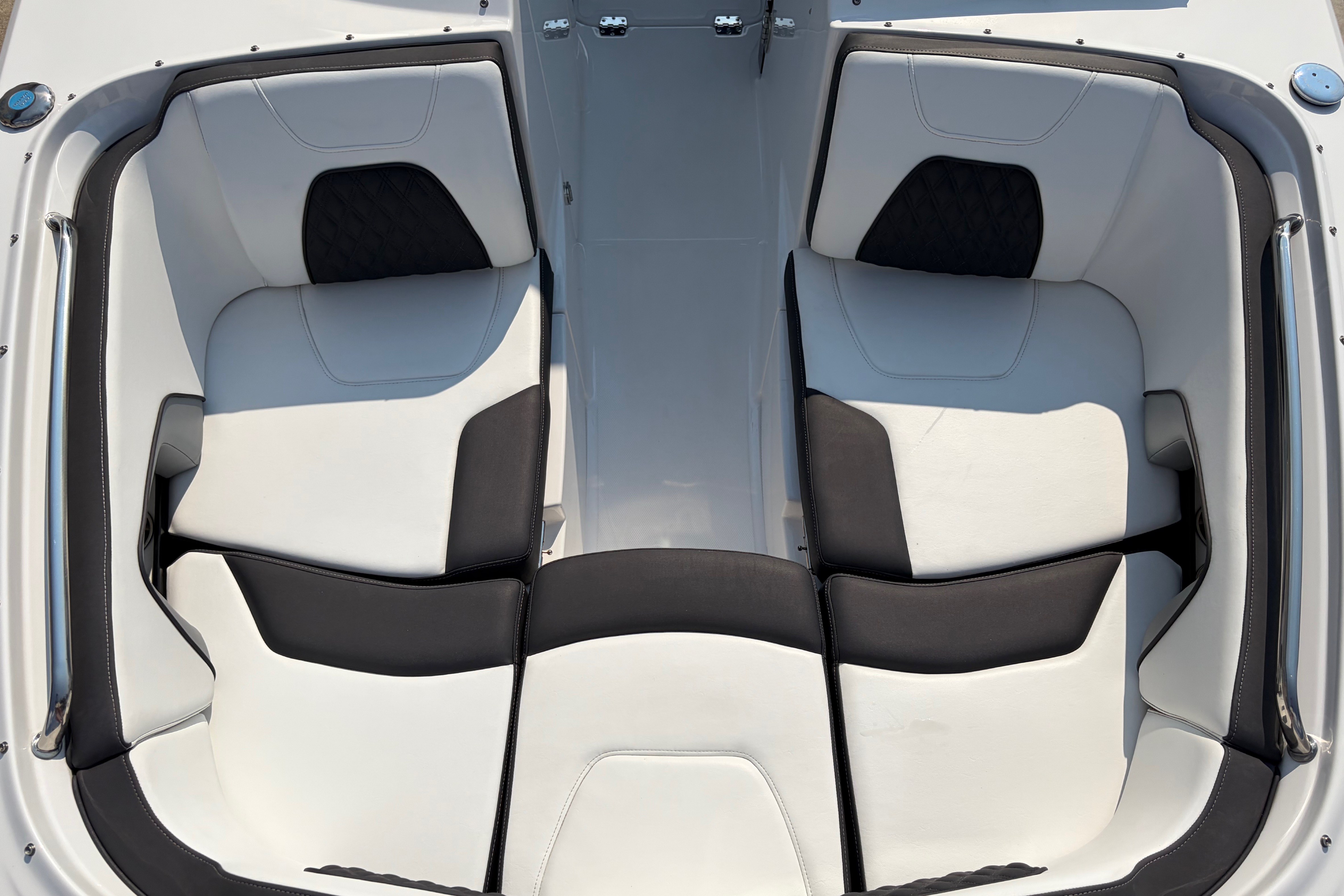 2024 Monterey M-45 - thumbnail 9