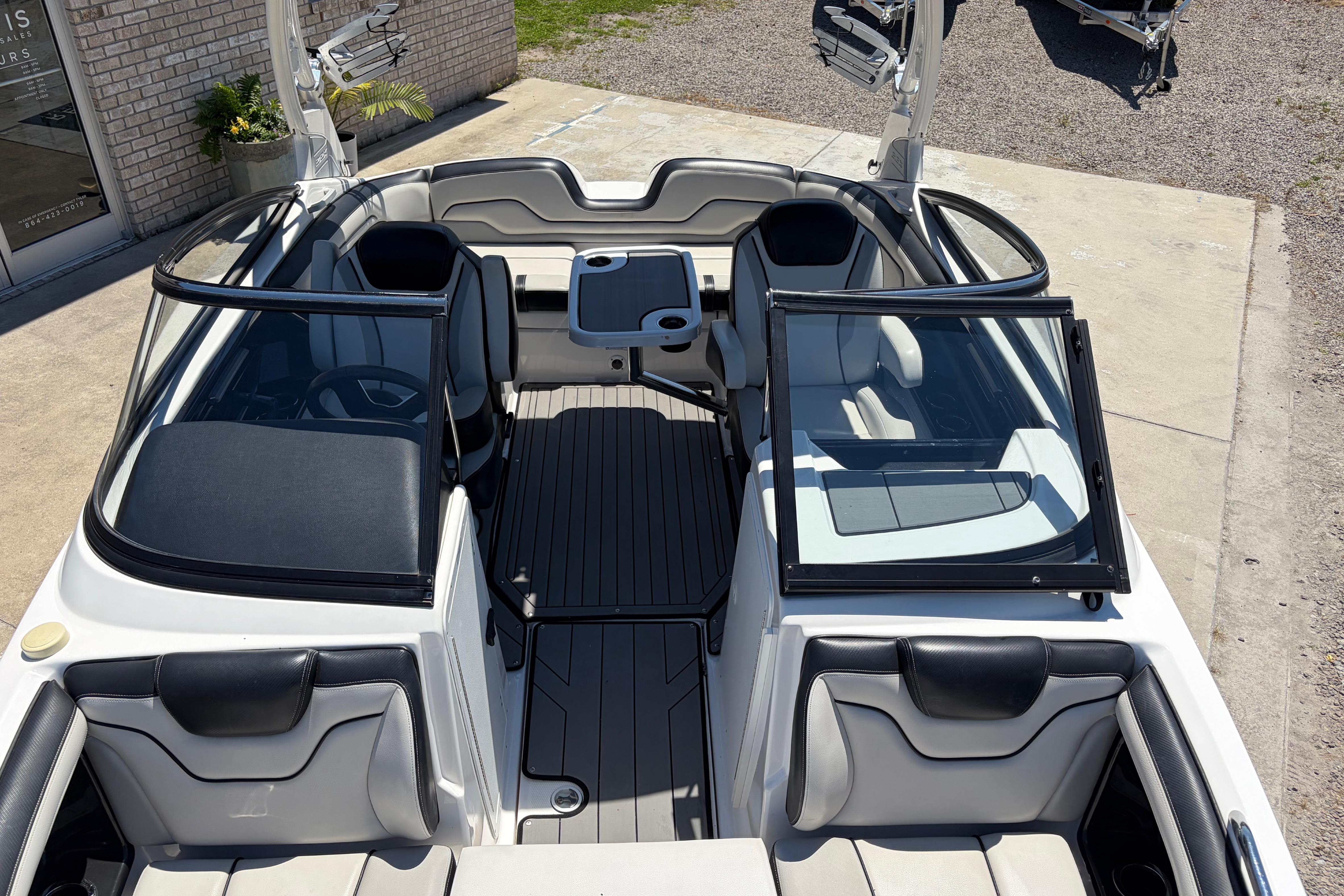 2019 Yamaha Boats 212X - thumbnail 21