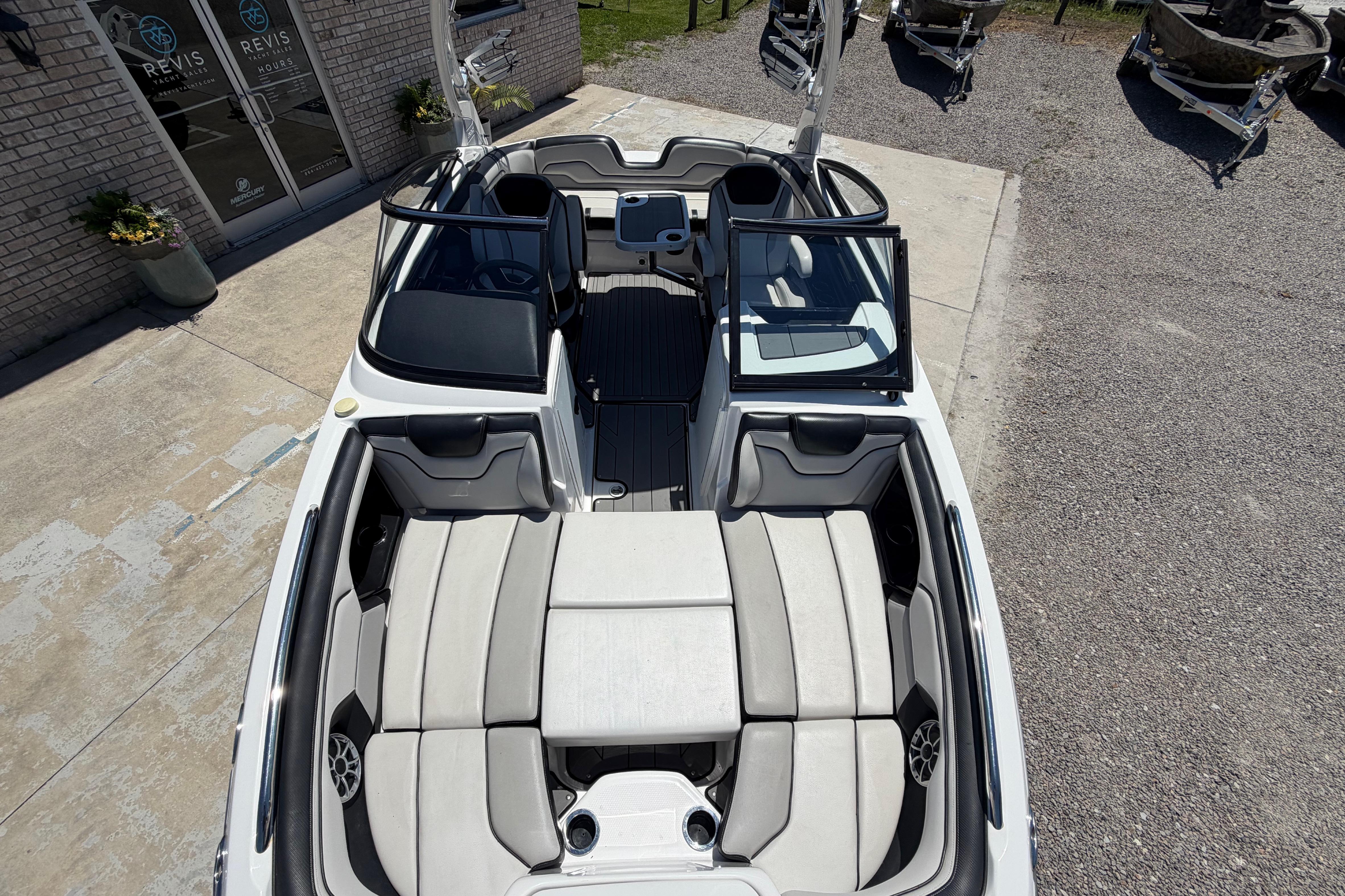 2019 Yamaha Boats 212X - thumbnail 24