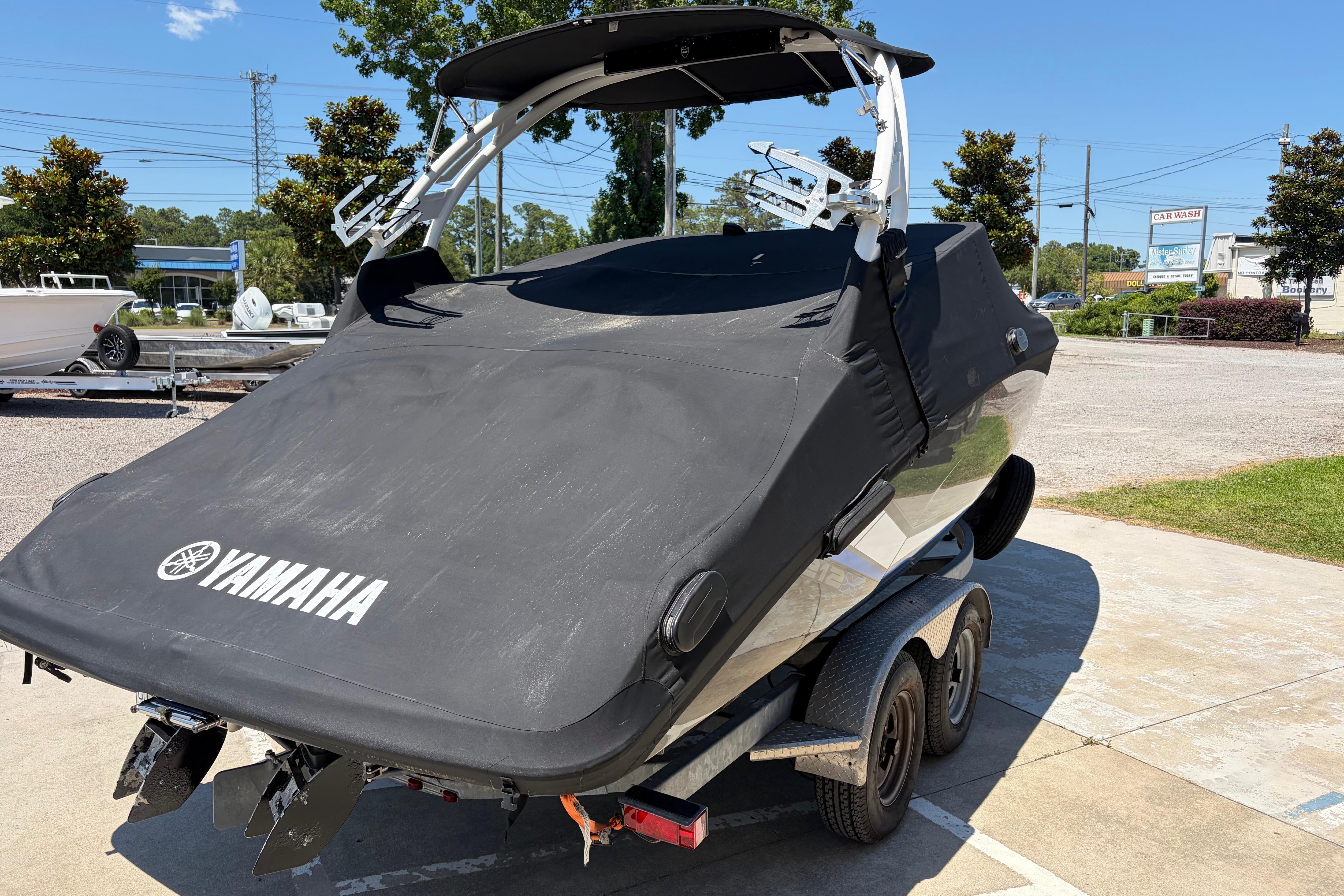 2019 Yamaha Boats 212X - thumbnail 12