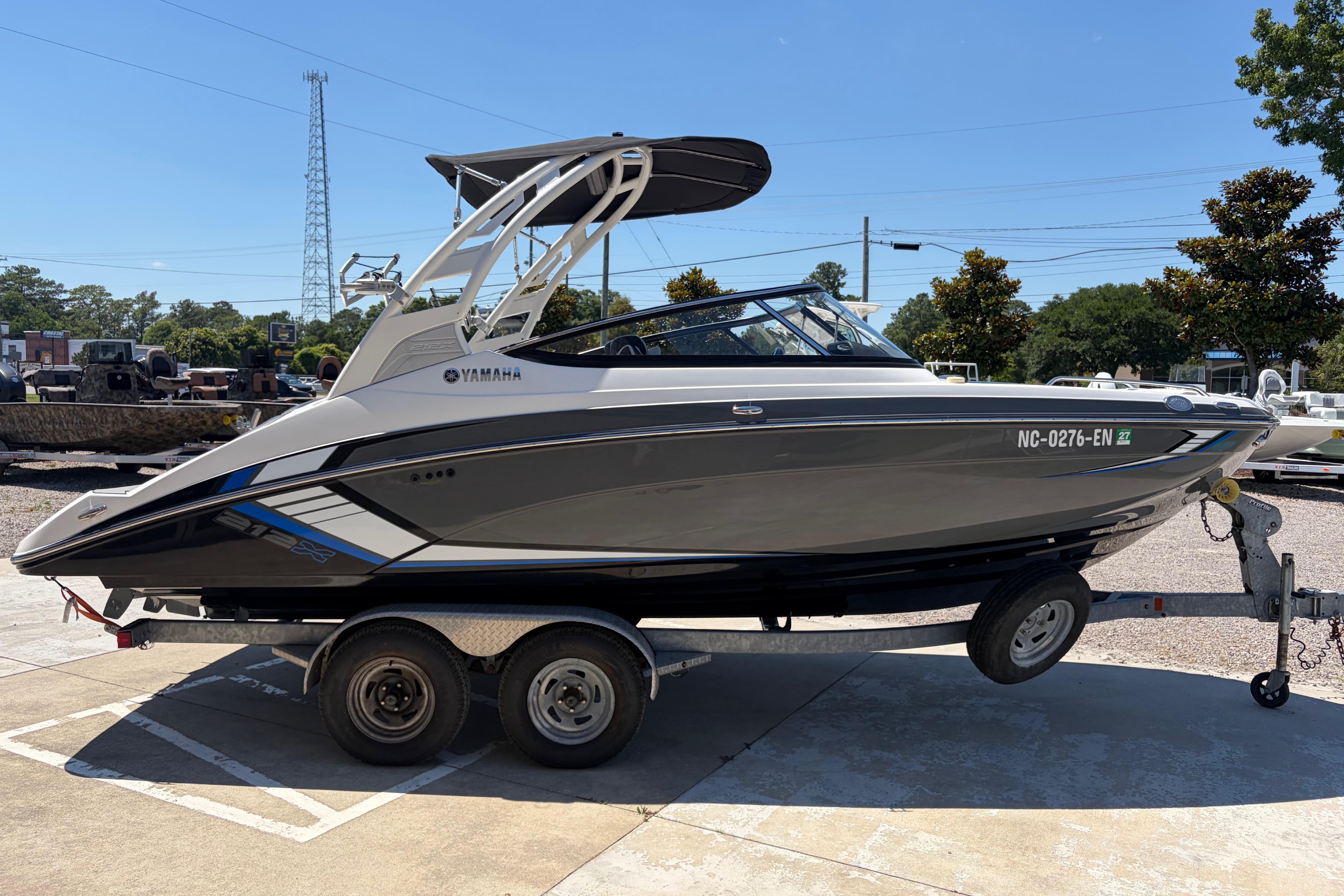 2019 Yamaha Boats 212X - thumbnail 8