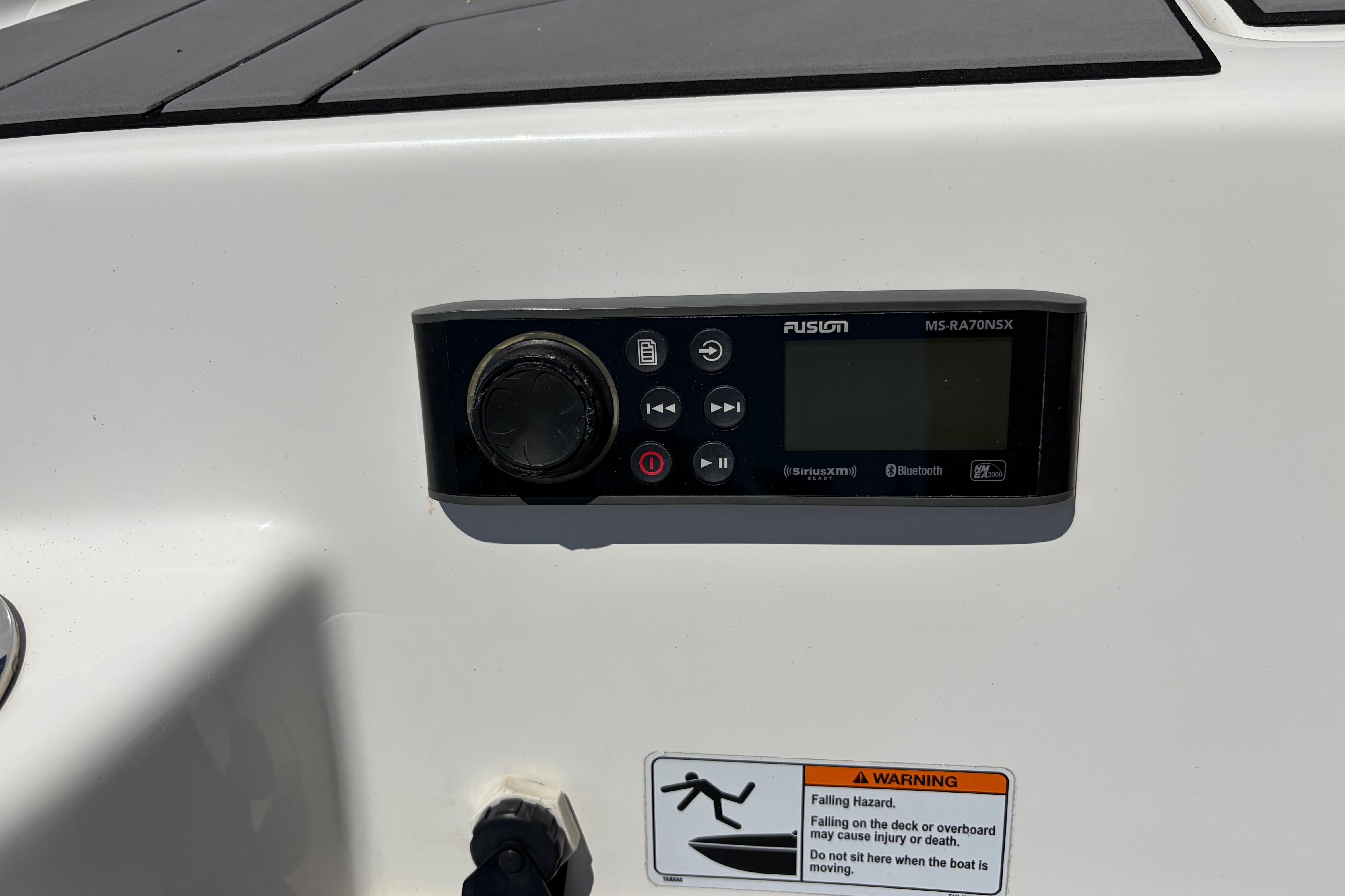 2019 Yamaha Boats 212X - thumbnail 30