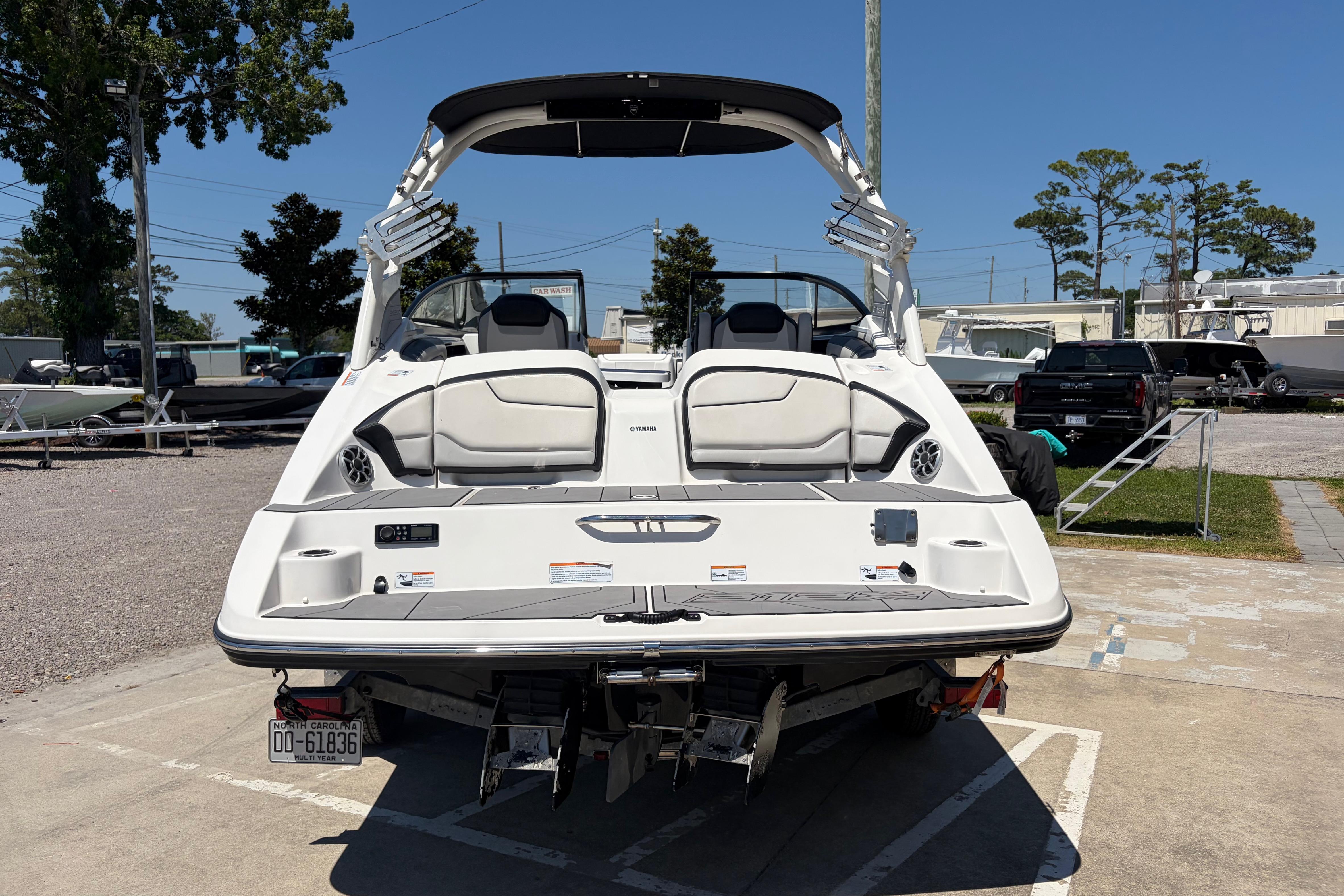 2019 Yamaha Boats 212X - thumbnail 5