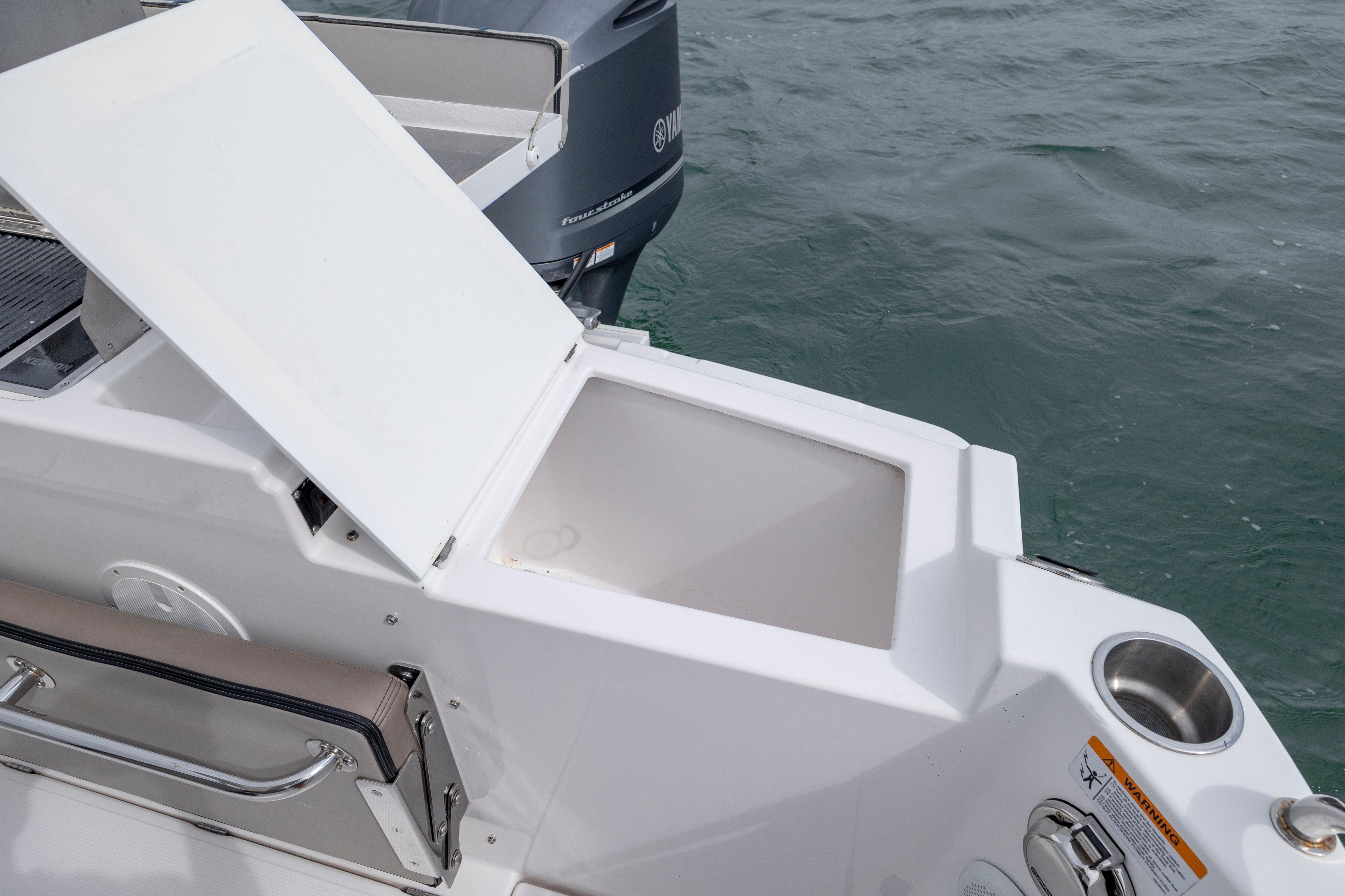 2020 Cutwater C-24 Coupe - thumbnail 34