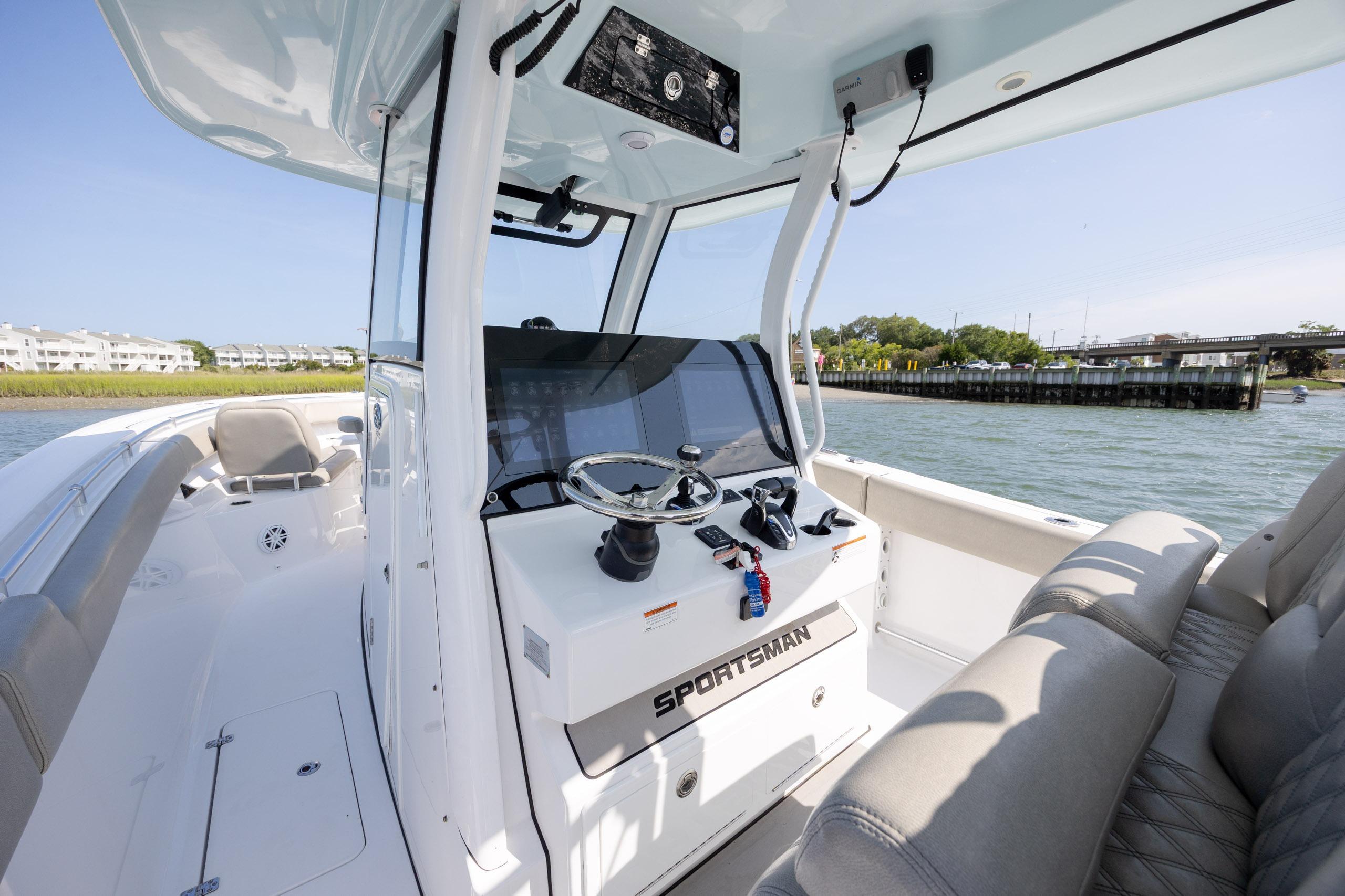 2021 Sportsman Open 322 Center Console - thumbnail 21