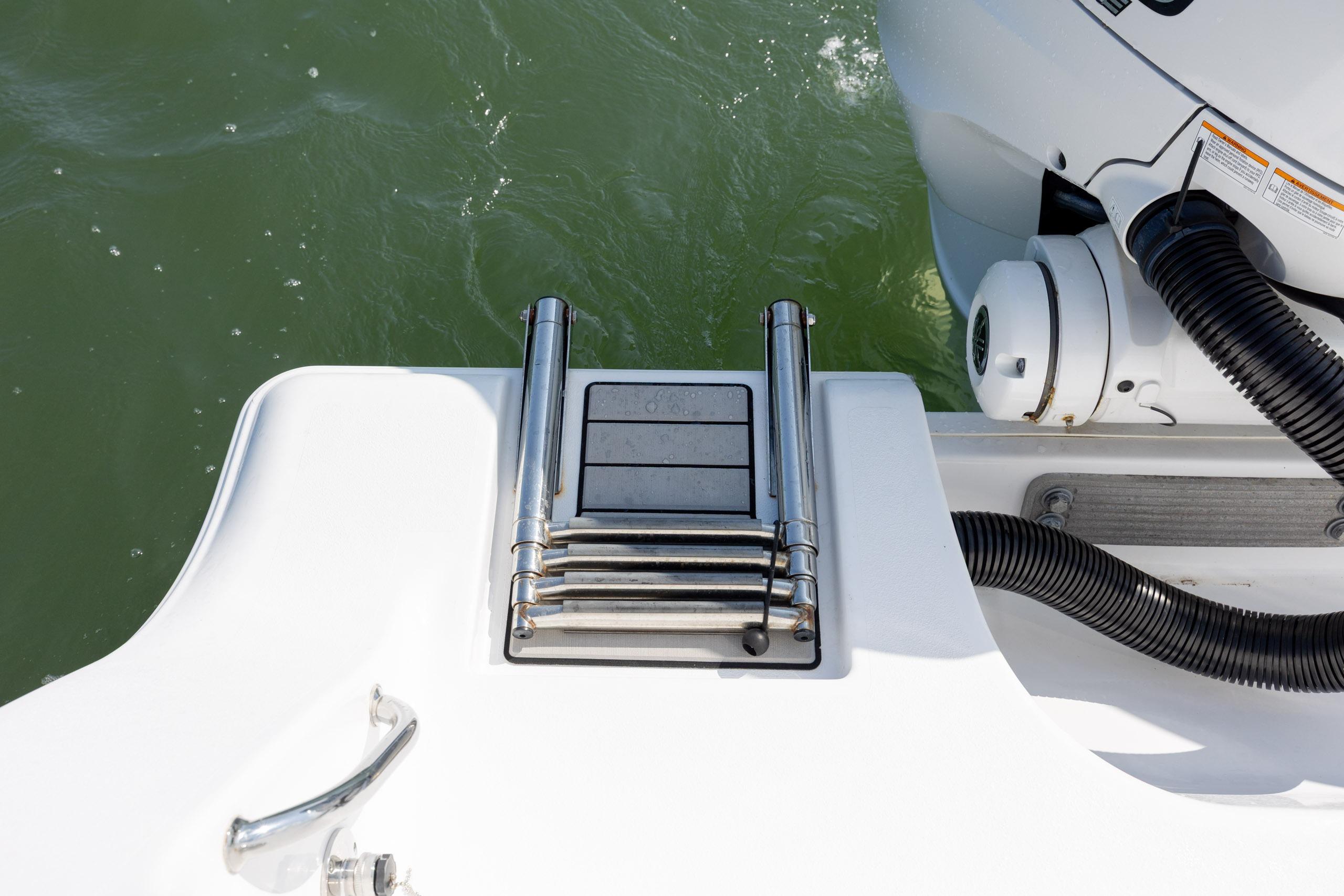2021 Sportsman Open 322 Center Console - thumbnail 42