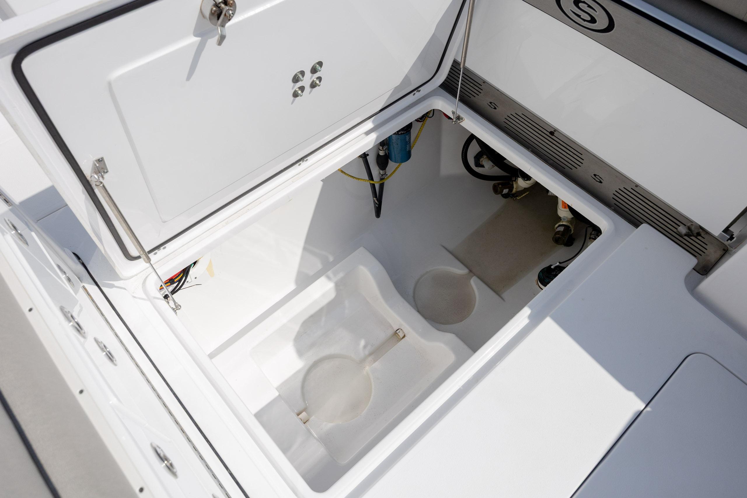 2021 Sportsman Open 322 Center Console - thumbnail 41
