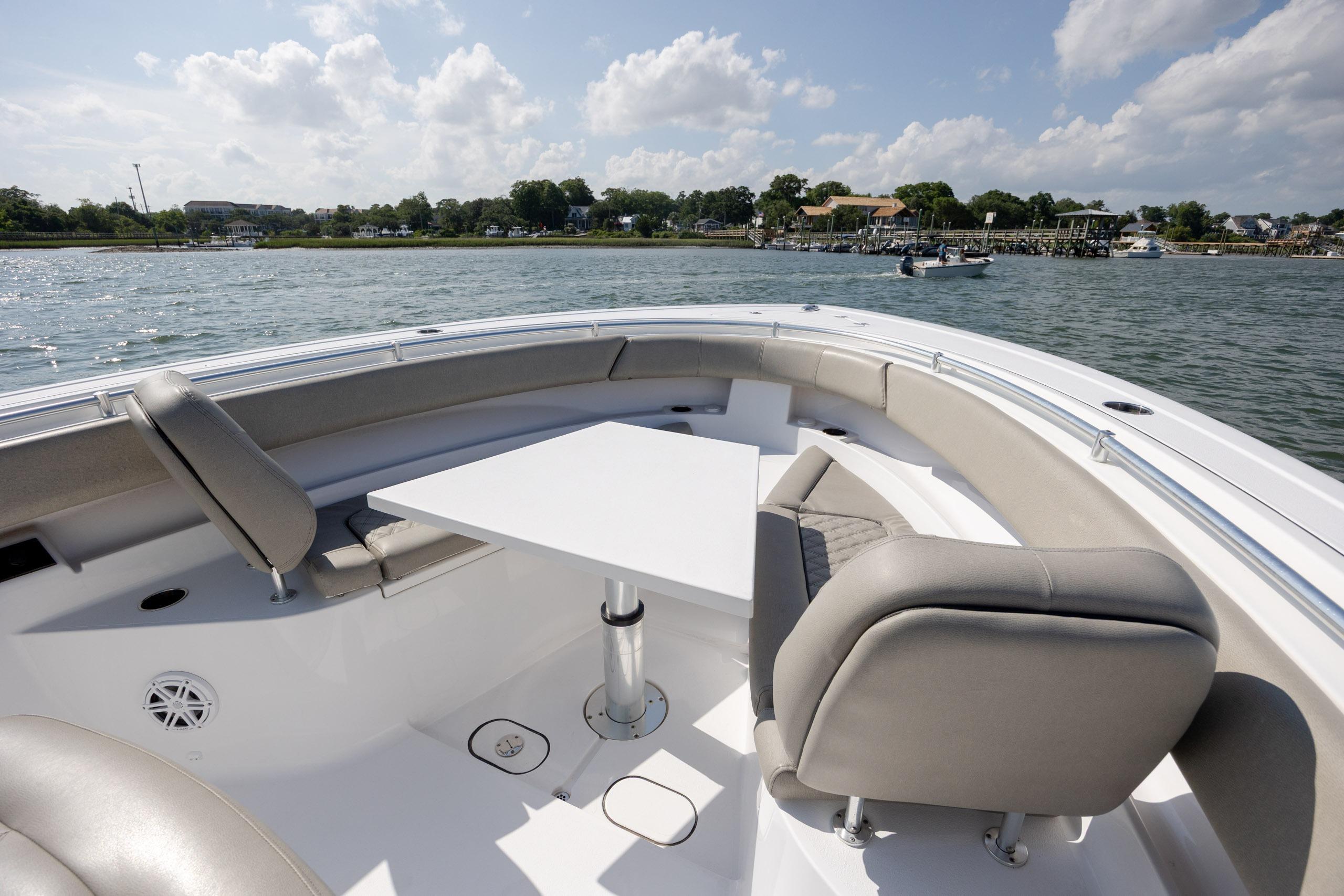 2021 Sportsman Open 322 Center Console - thumbnail 13