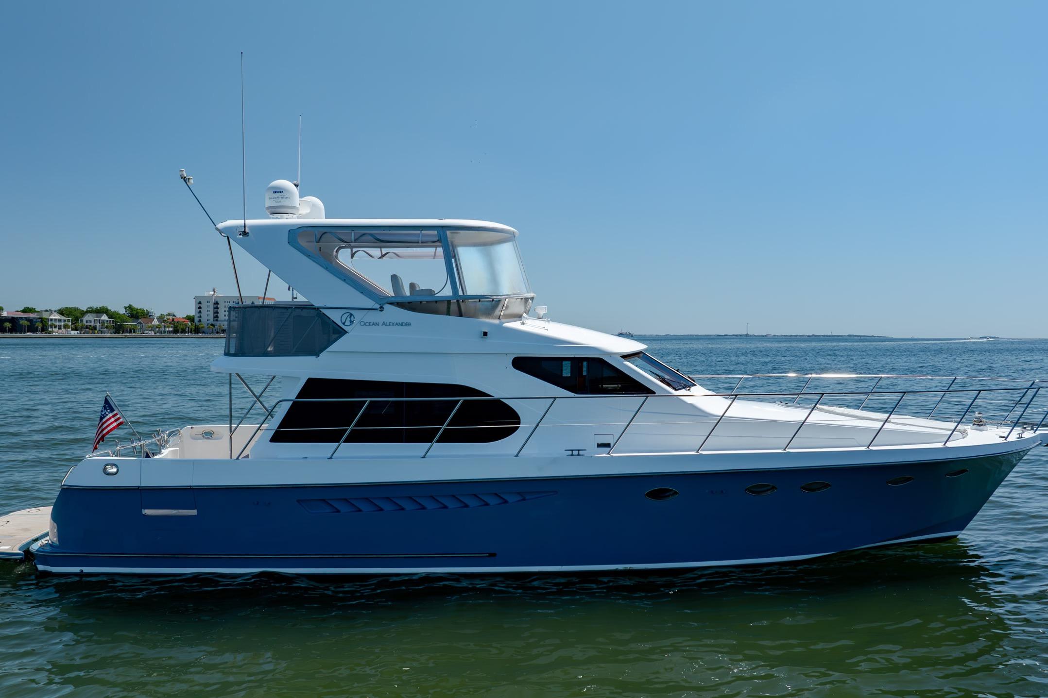 2005 Ocean Alexander 52 Sedan - thumbnail 14