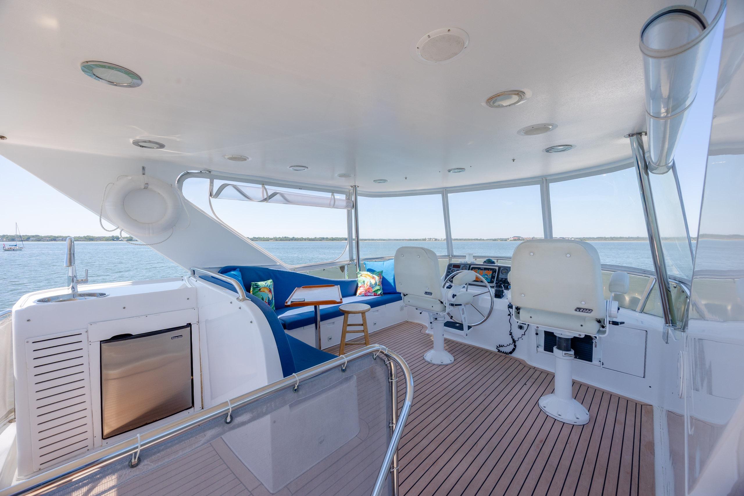 2005 Ocean Alexander 52 Sedan - thumbnail 30