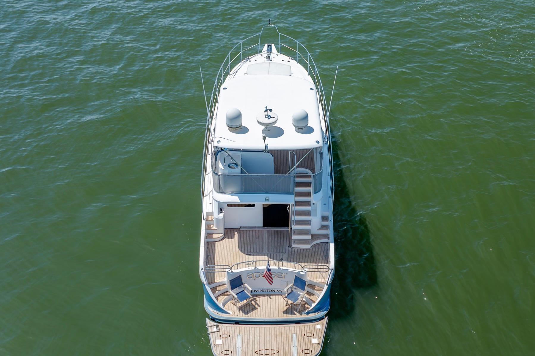 2005 Ocean Alexander 52 Sedan - thumbnail 6