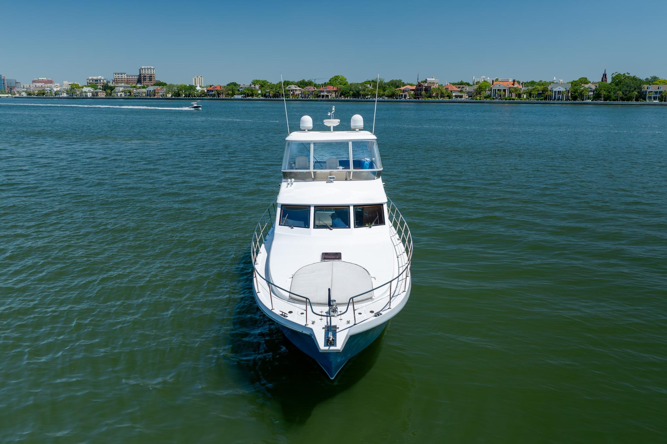 2005 Ocean Alexander 52 Sedan - thumbnail 9