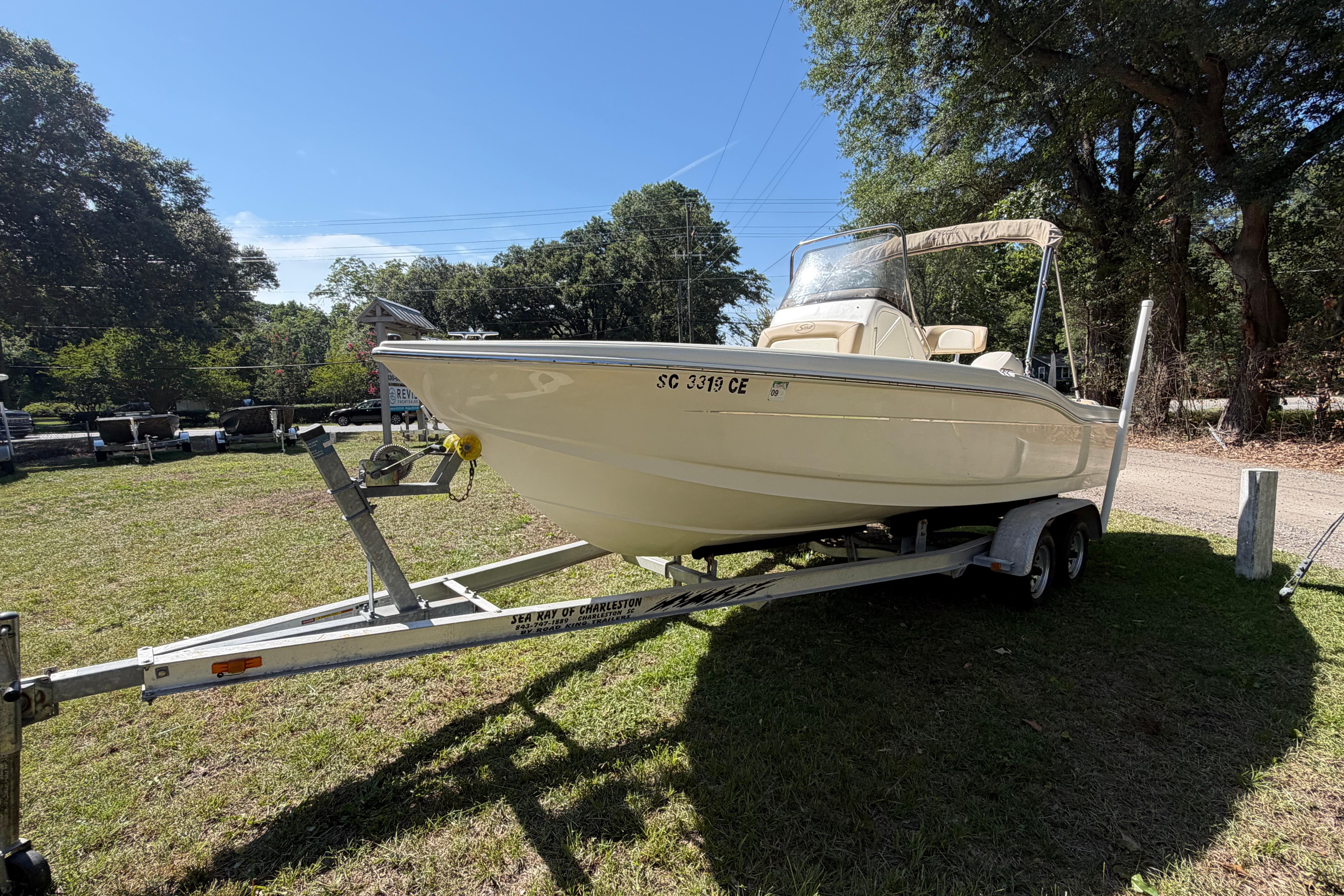2012 Scout 210 XSF - thumbnail 3