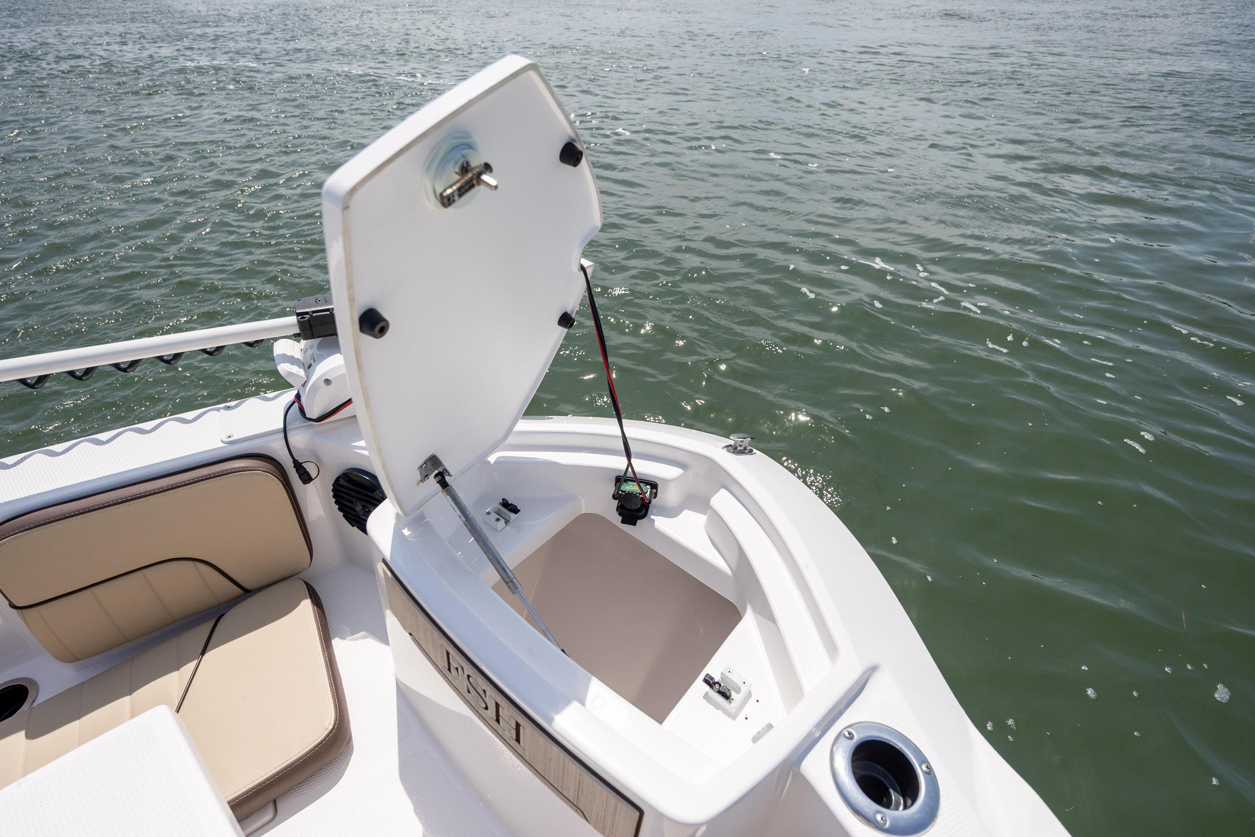 2023 Yamaha Boats 222 FSH Sport E - thumbnail 18
