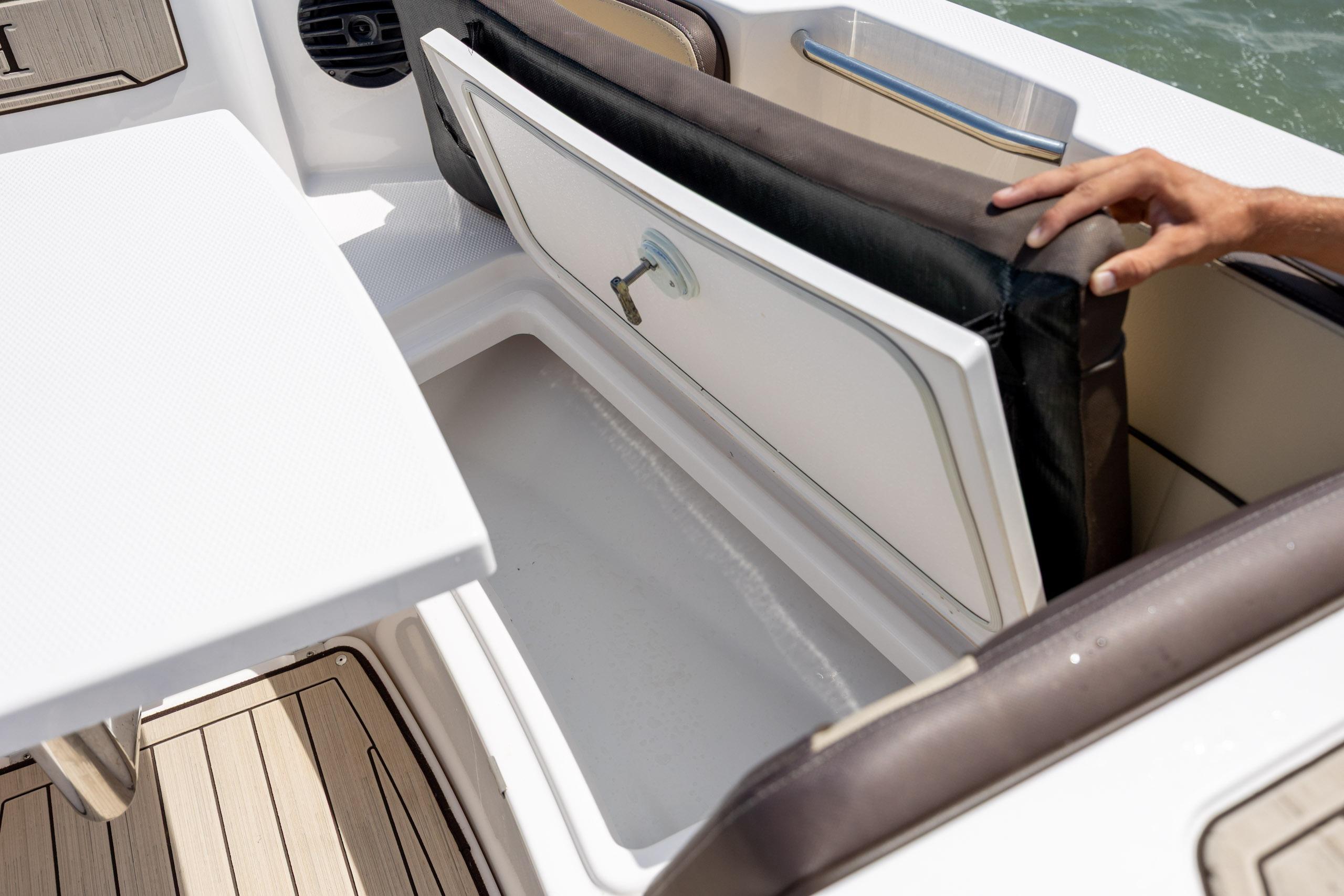 2023 Yamaha Boats 222 FSH Sport E - thumbnail 17