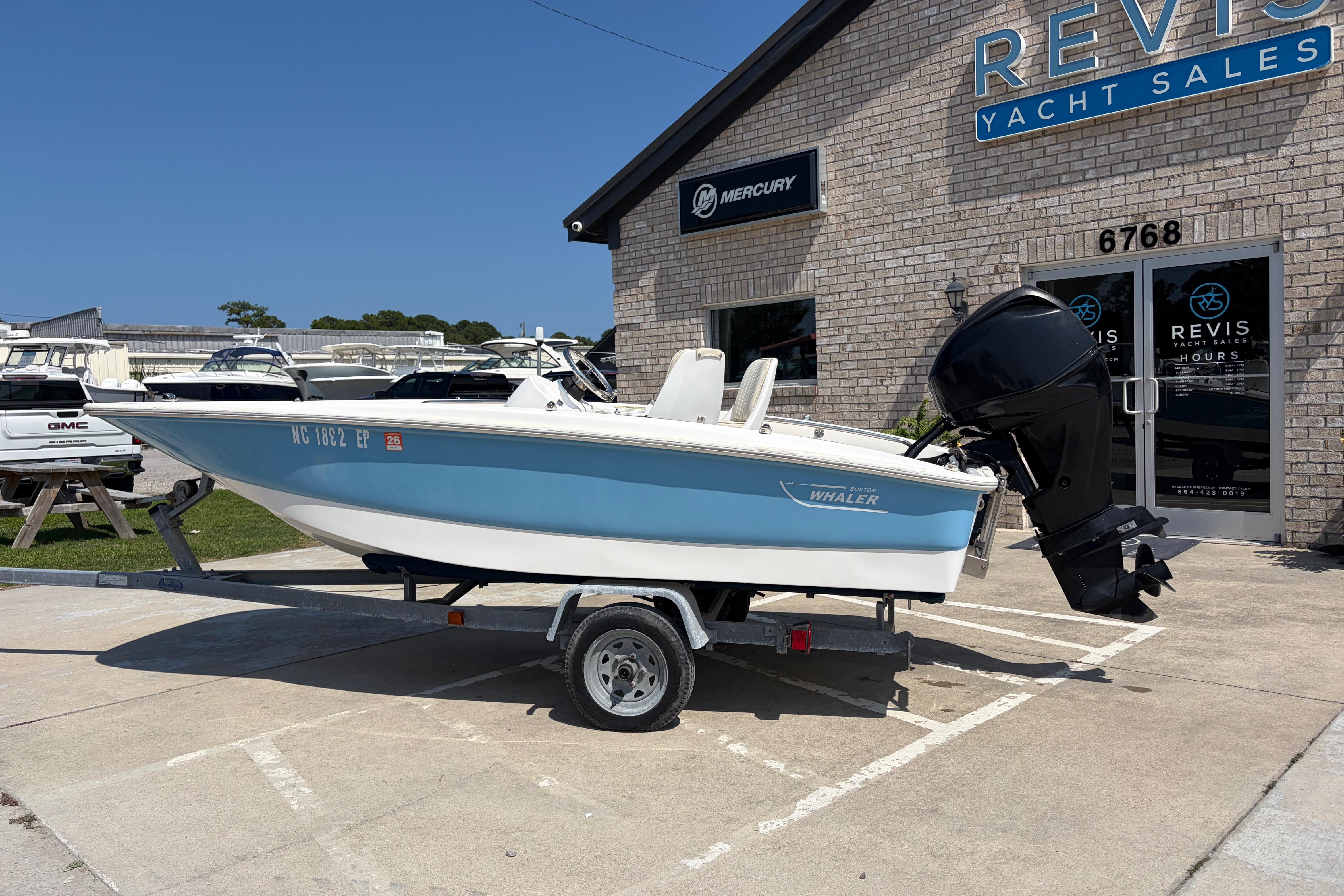 2011 Boston Whaler 130 Super Sport - thumbnail 2