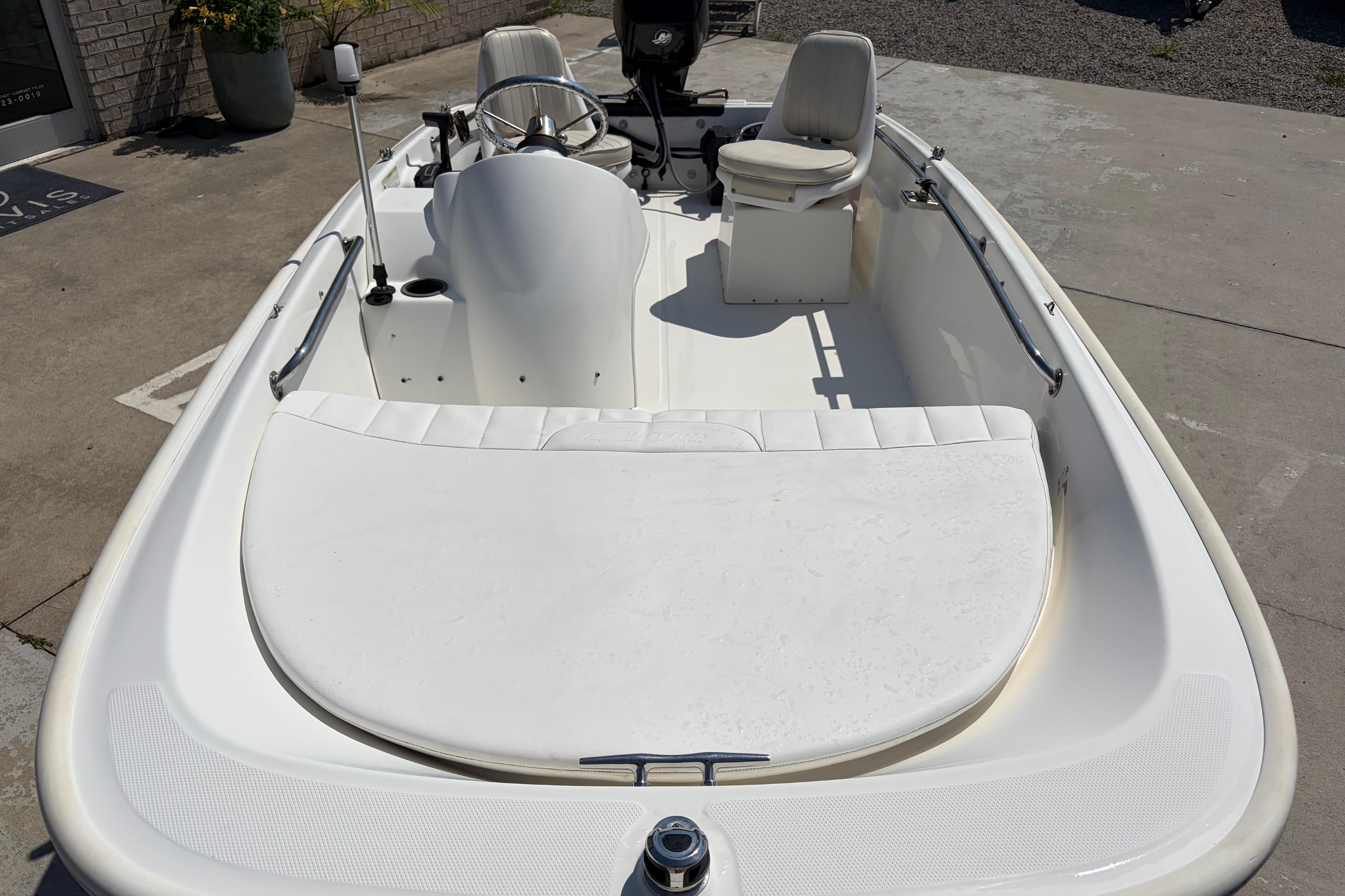 2011 Boston Whaler 130 Super Sport - thumbnail 7
