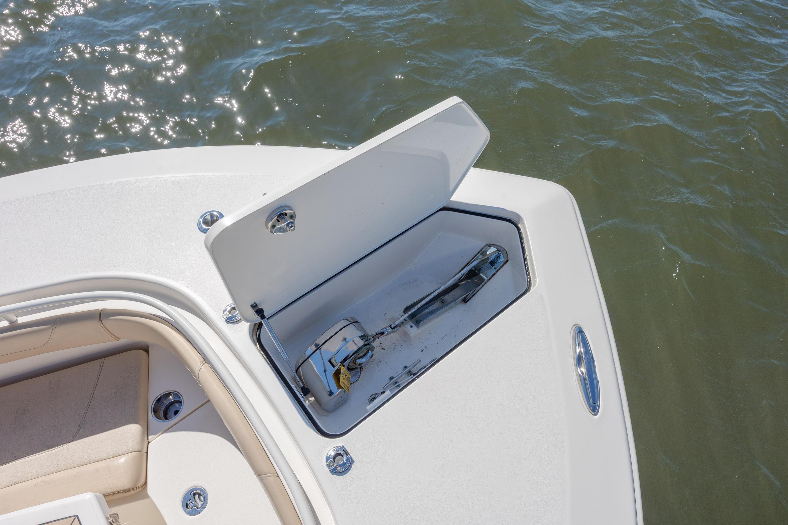 2019 Scout 355 LXF - thumbnail 32