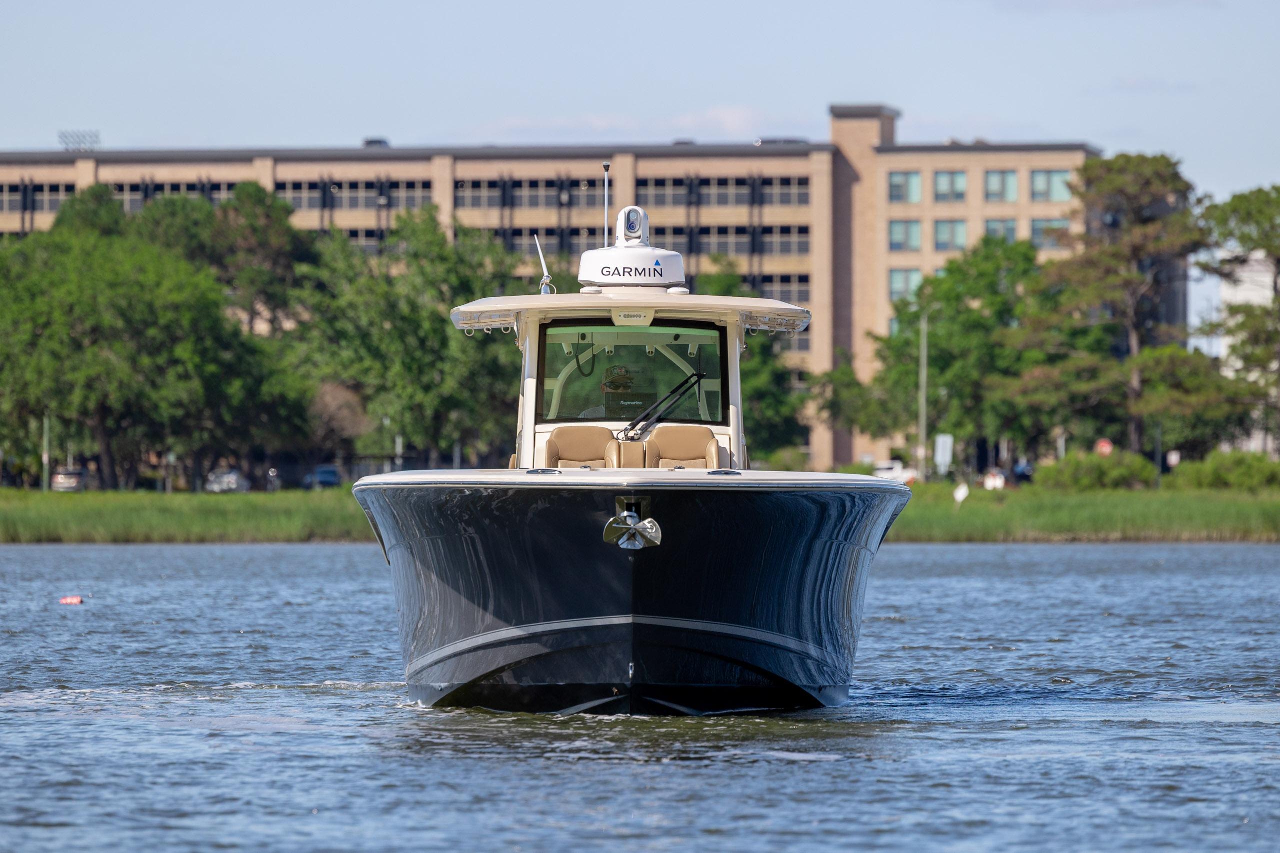 2019 Scout 355 LXF - thumbnail 9