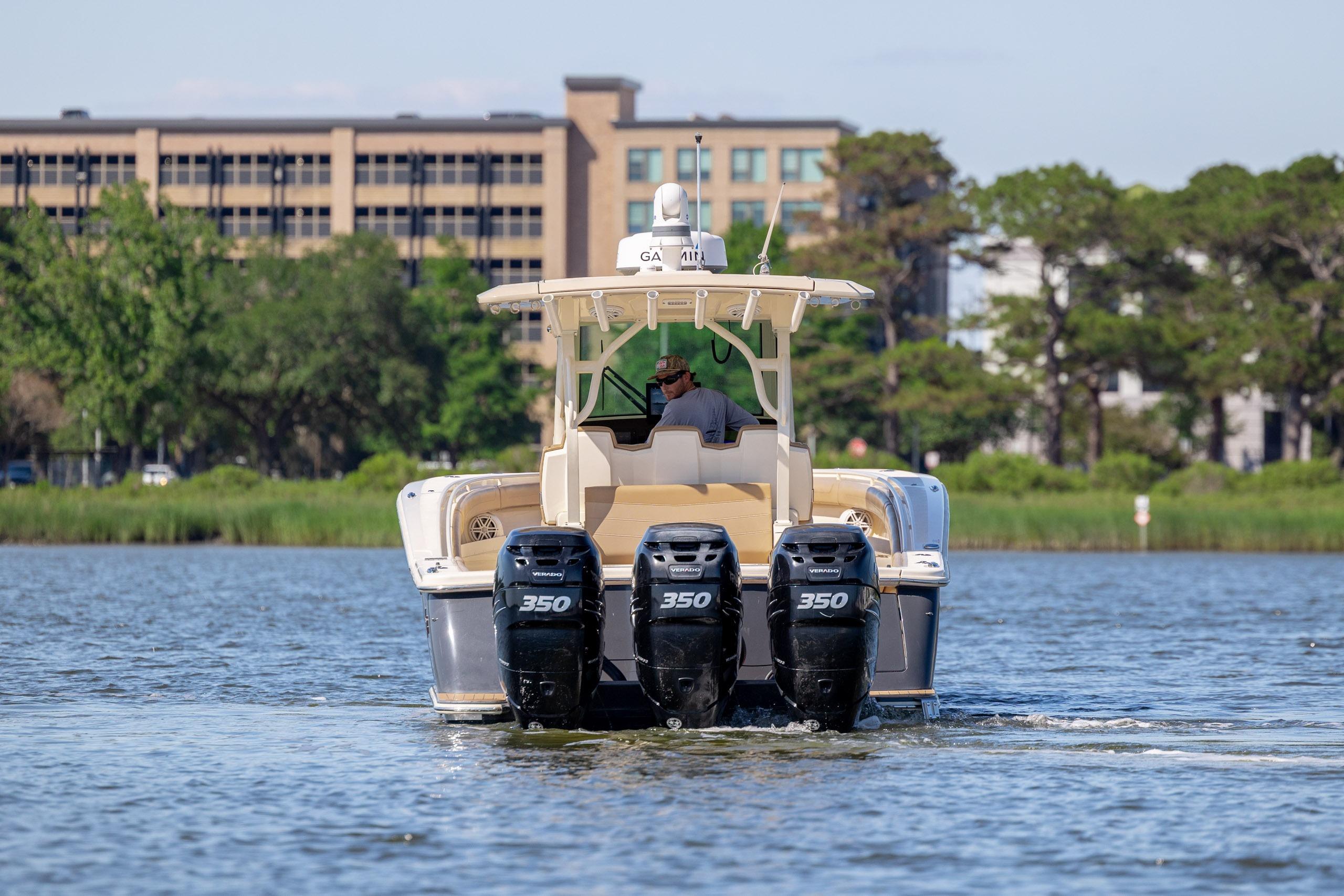 2019 Scout 355 LXF - thumbnail 4
