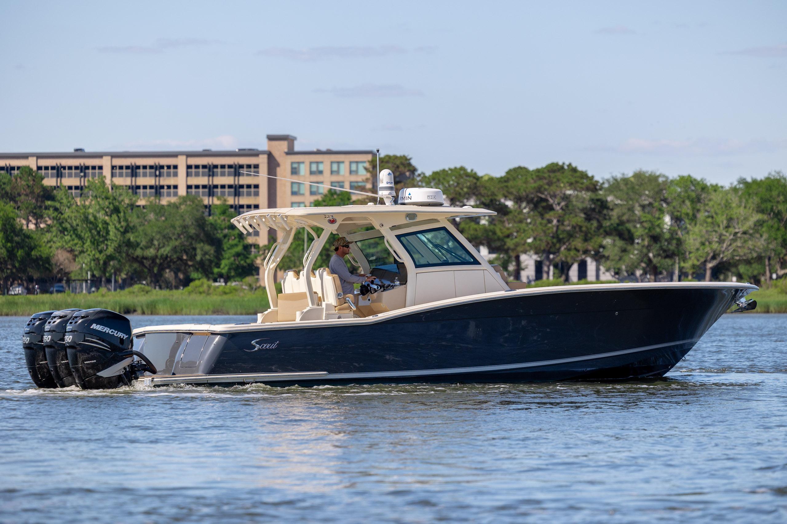 2019 Scout 355 LXF - thumbnail 3