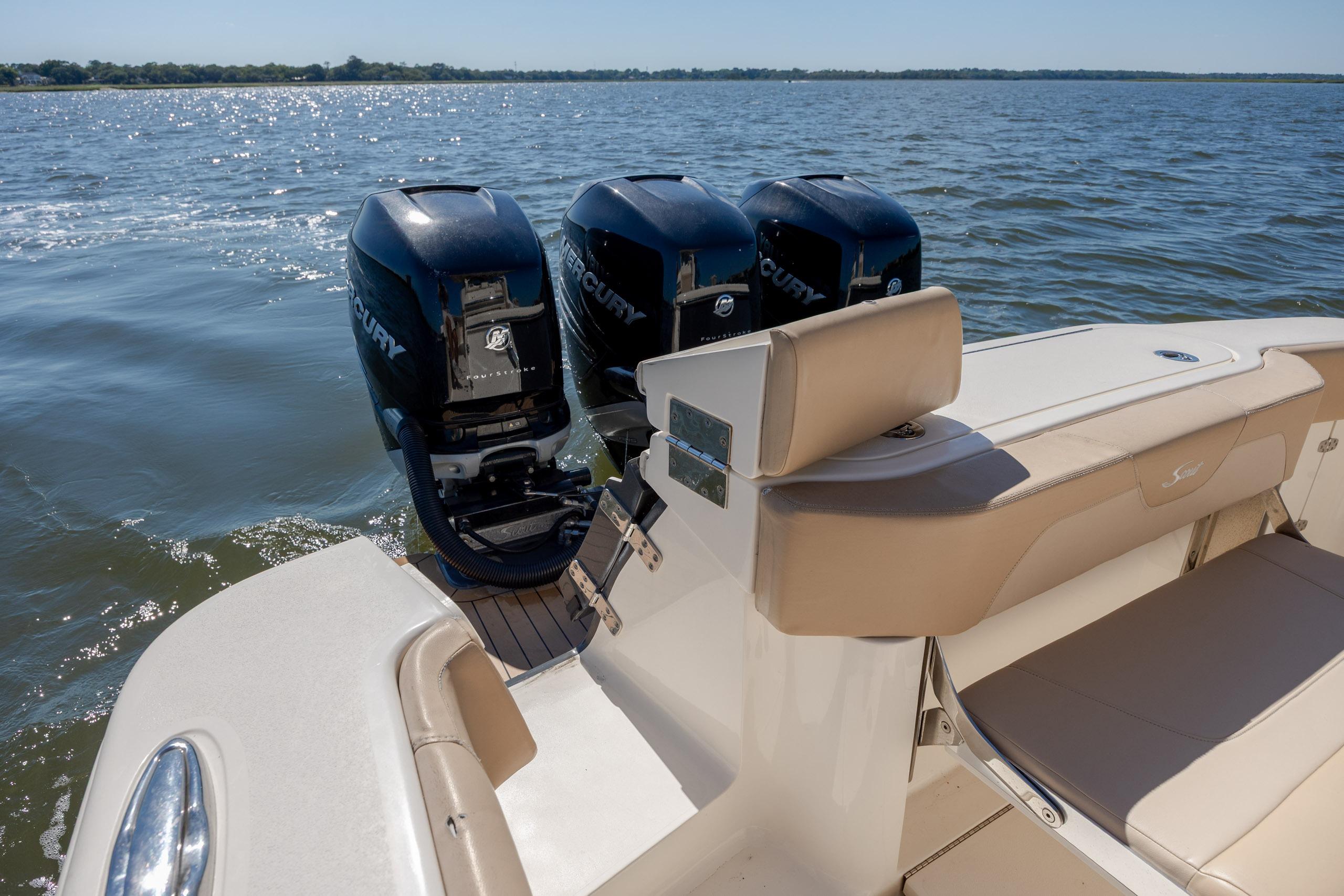 2019 Scout 355 LXF - thumbnail 12