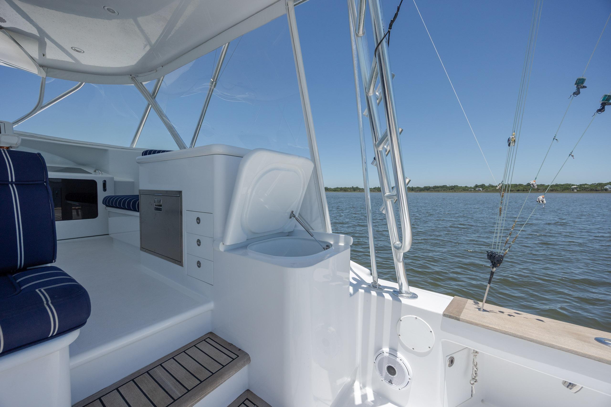 2009 Caison Express Sportfish - thumbnail 41