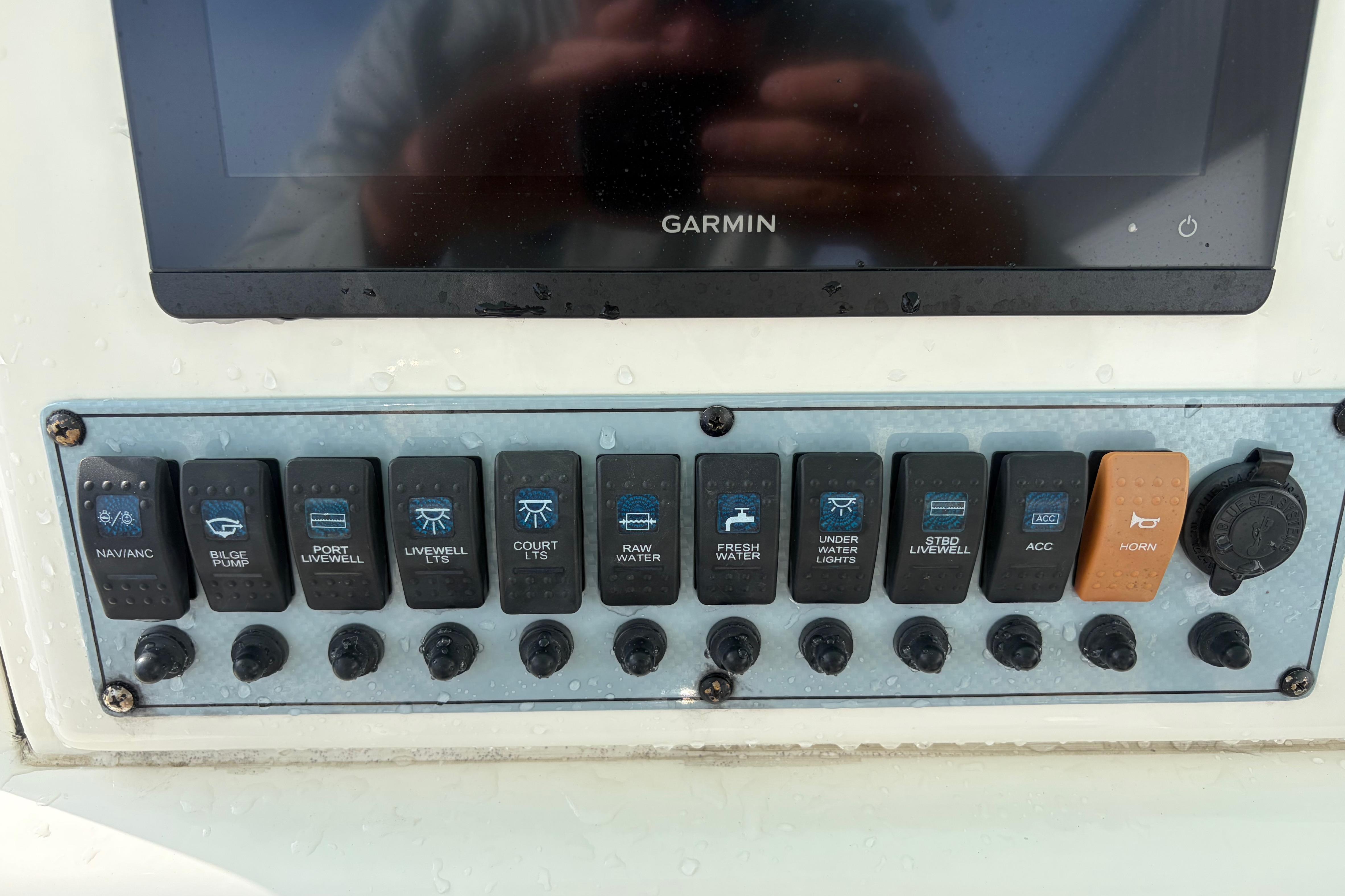 2019 Key West 244 Center Console - thumbnail 25