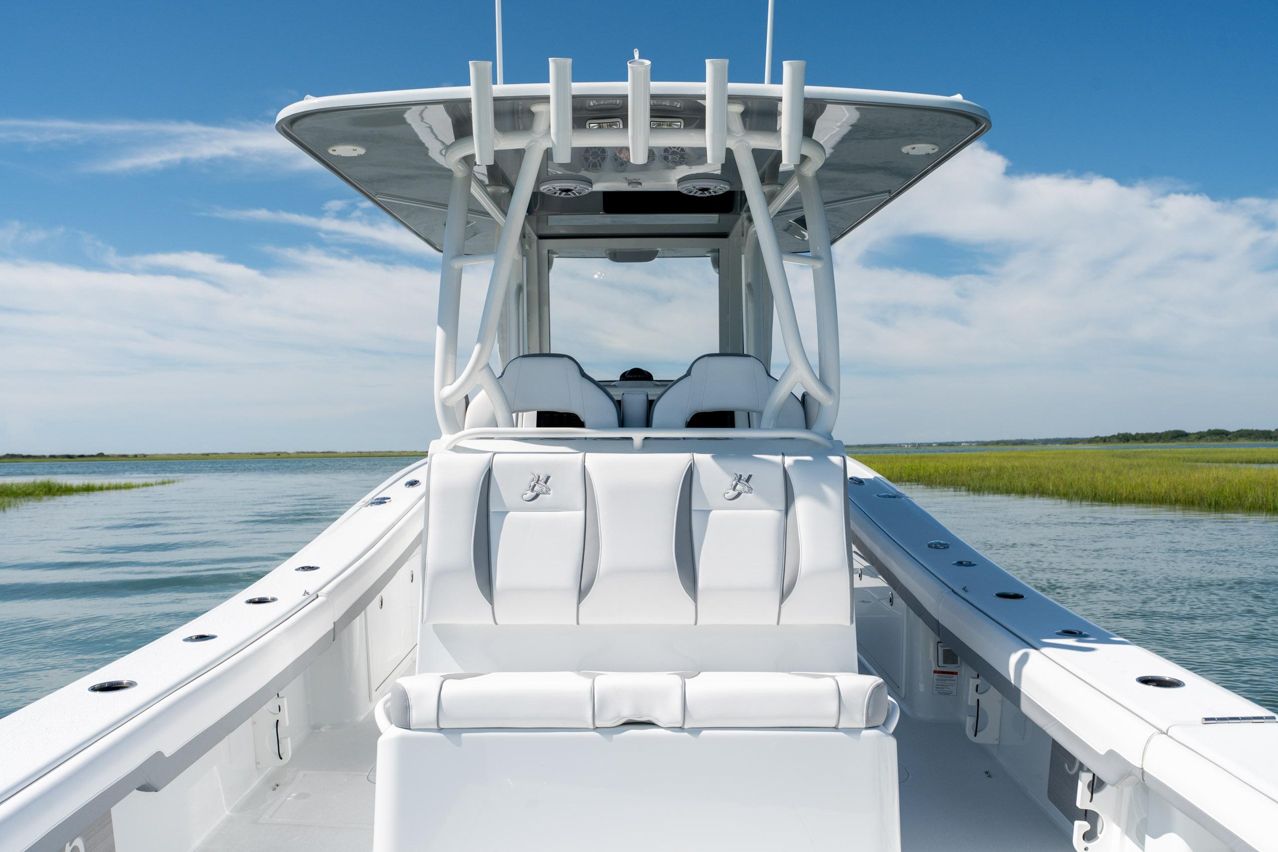 2026 Yellowfin 36 Offshore - thumbnail 31