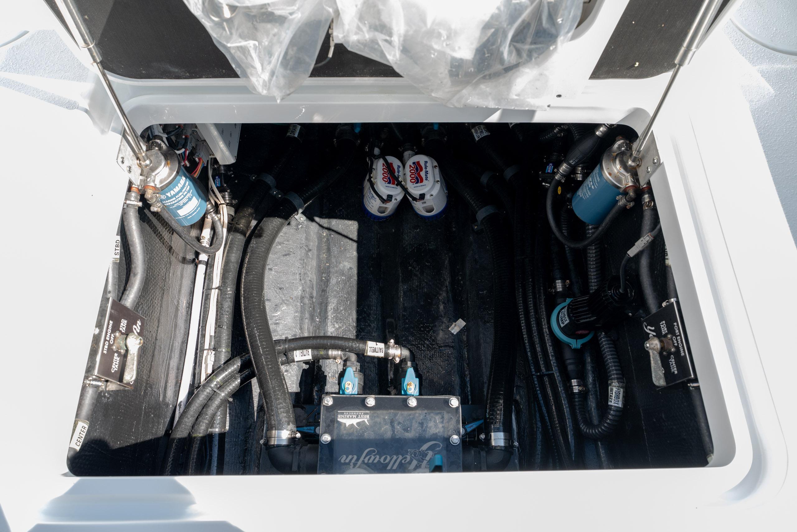 2026 Yellowfin 36 Offshore - thumbnail 35
