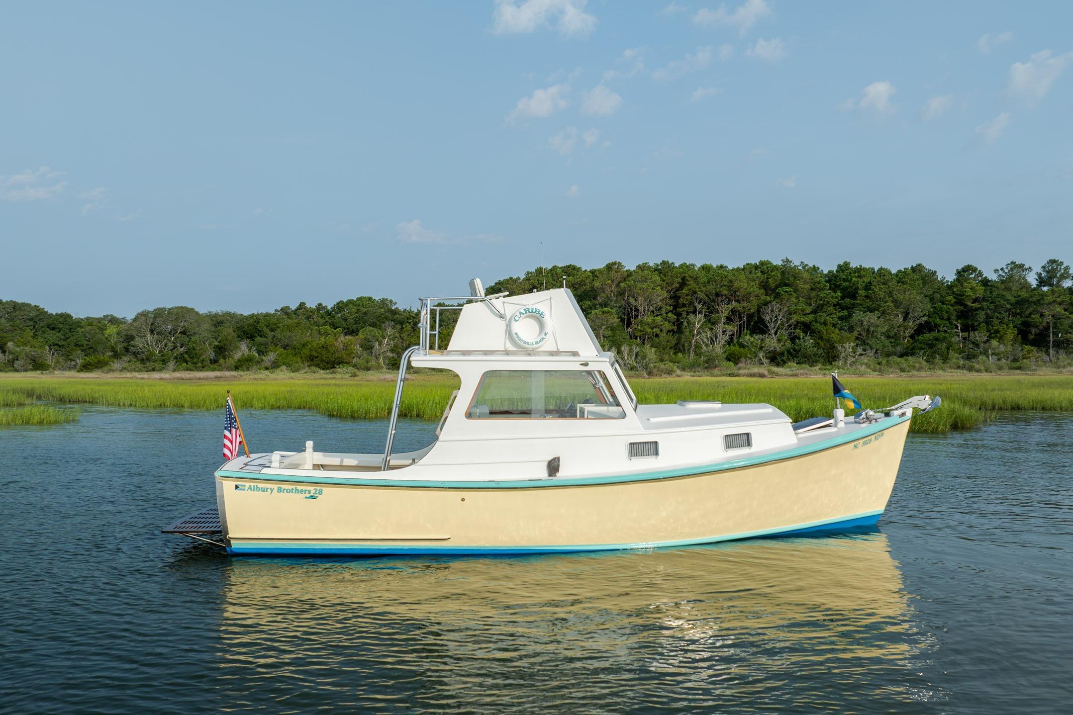 1958 Custom Albury Brothers 28 Flybridge - thumbnail 18