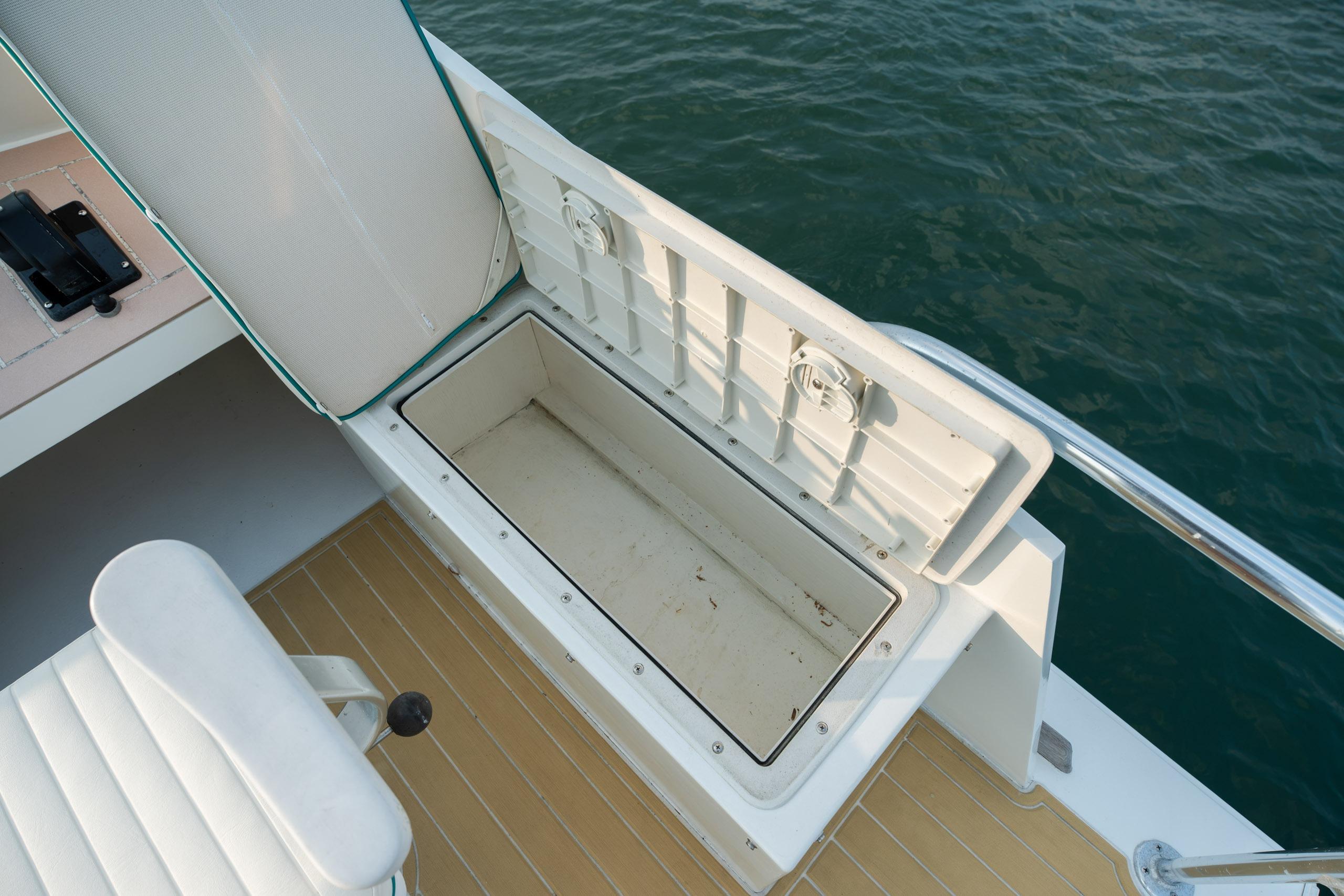 1958 Custom Albury Brothers 28 Flybridge - thumbnail 92
