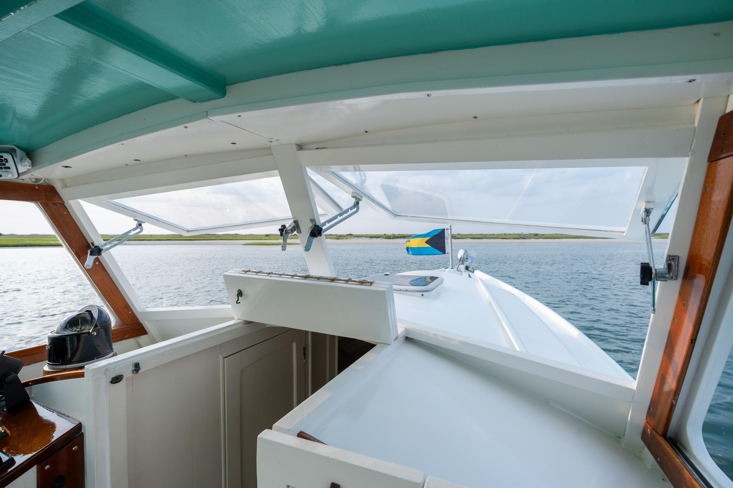 1958 Custom Albury Brothers 28 Flybridge - thumbnail 64