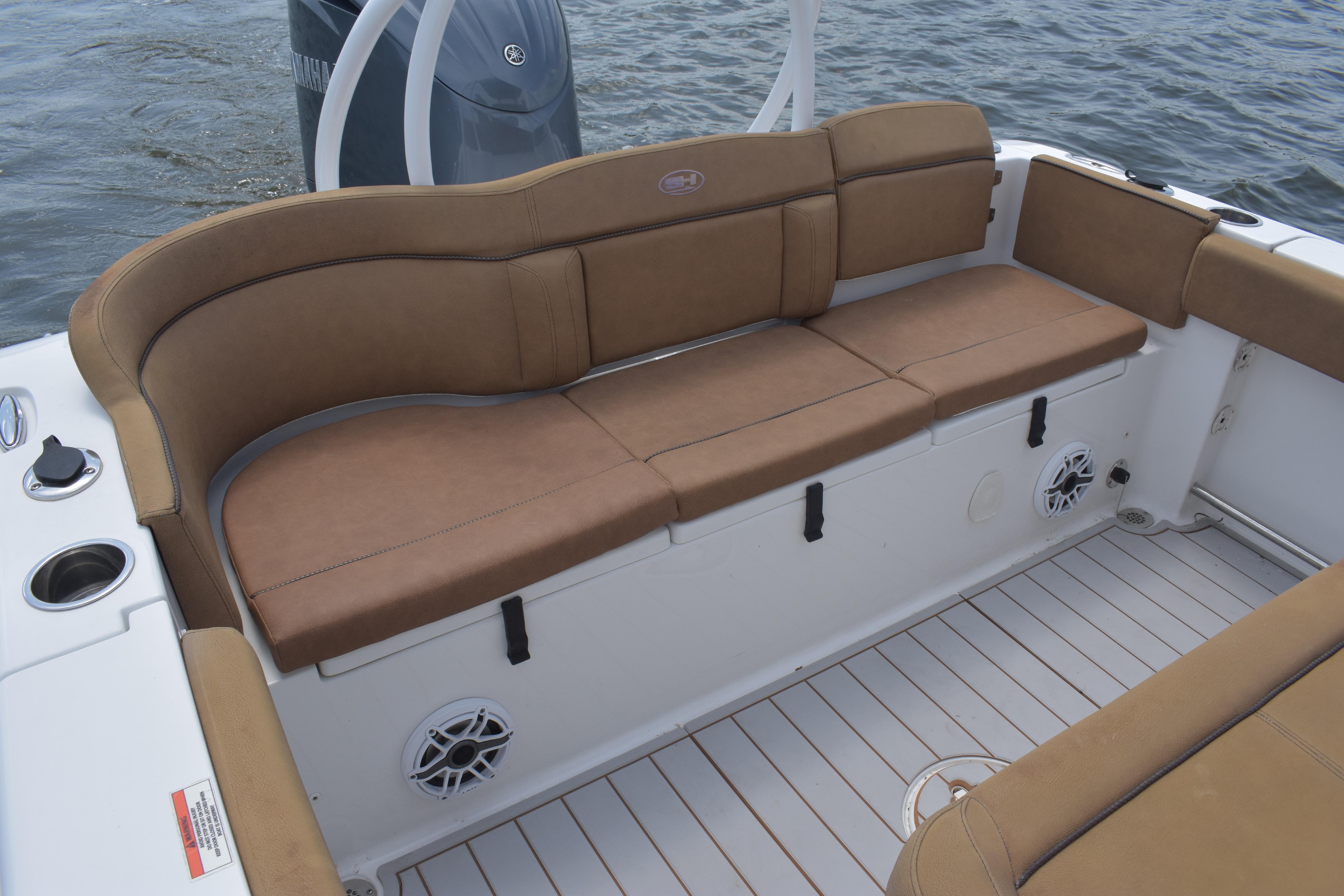 2022 Sea Hunt Ultra 239 SE - thumbnail 22