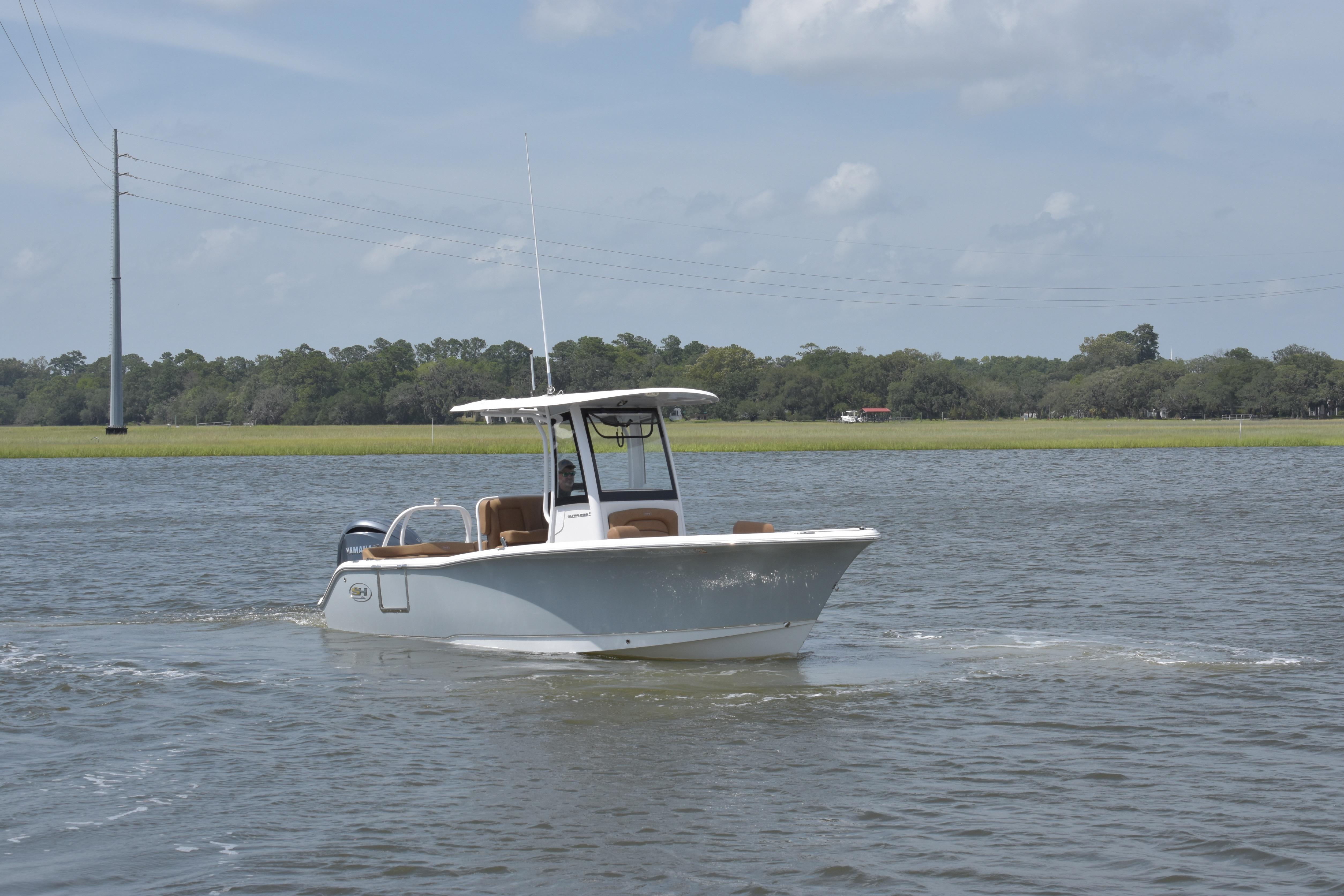 2022 Sea Hunt Ultra 239 SE - thumbnail 12