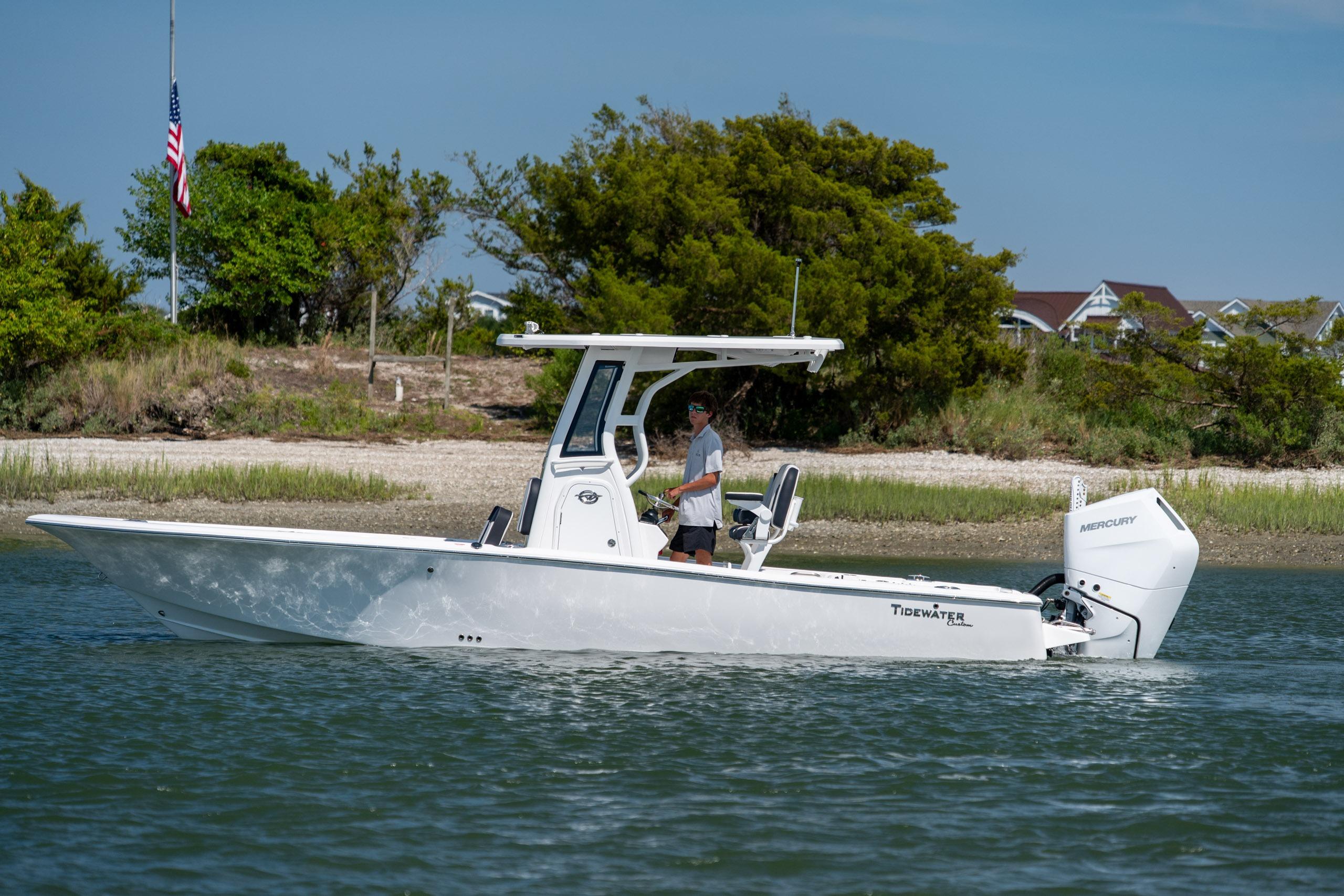2025 Tidewater 2500 Carolina Bay - thumbnail 4