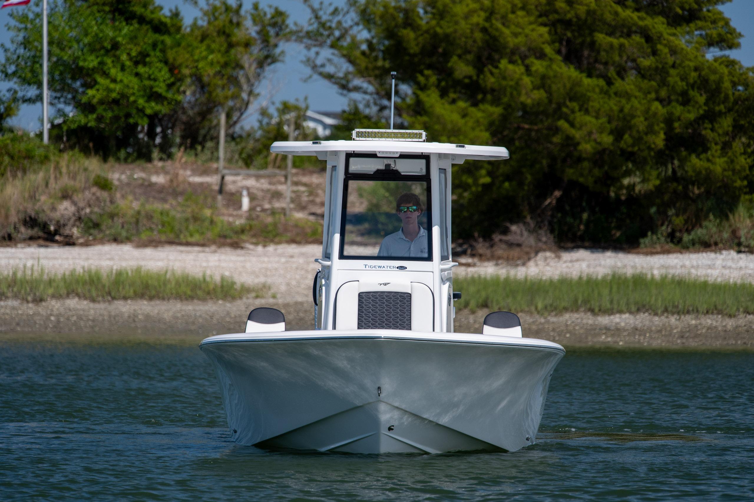 2025 Tidewater 2500 Carolina Bay - thumbnail 5